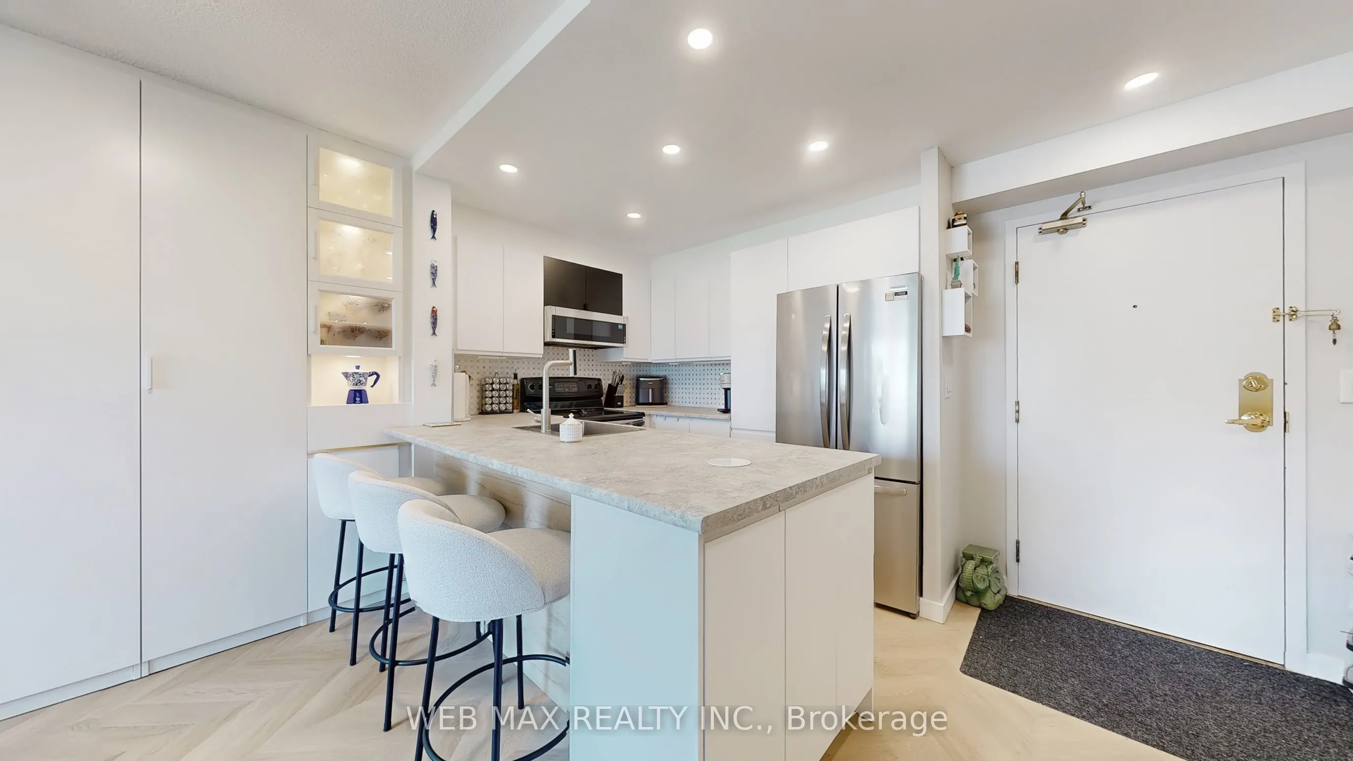 906 Sheppard Avenue W, #507