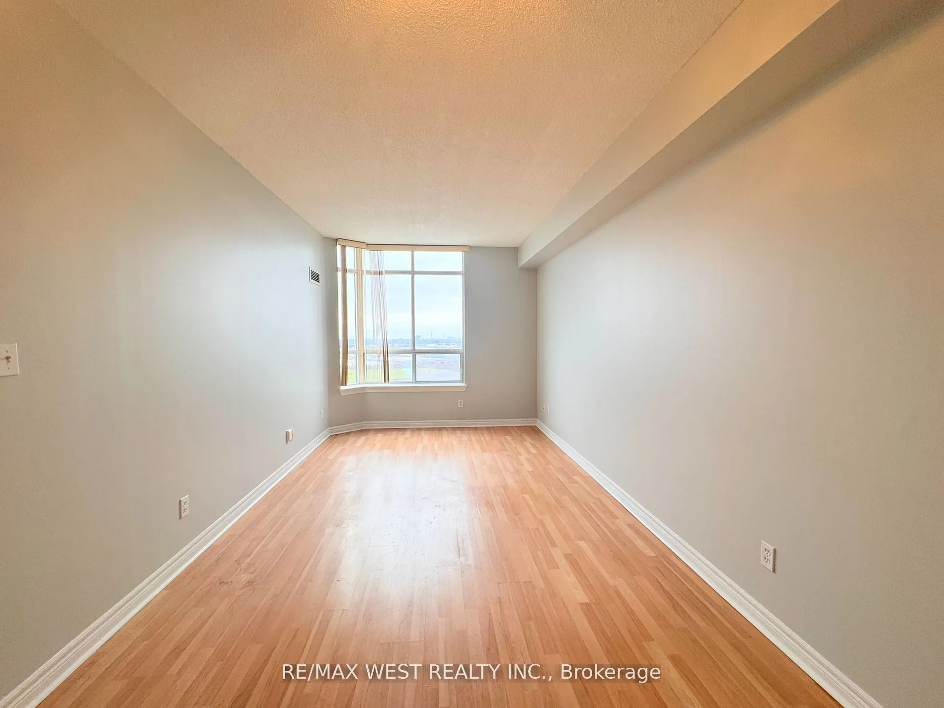 1700 Eglinton Avenue E, #PH7