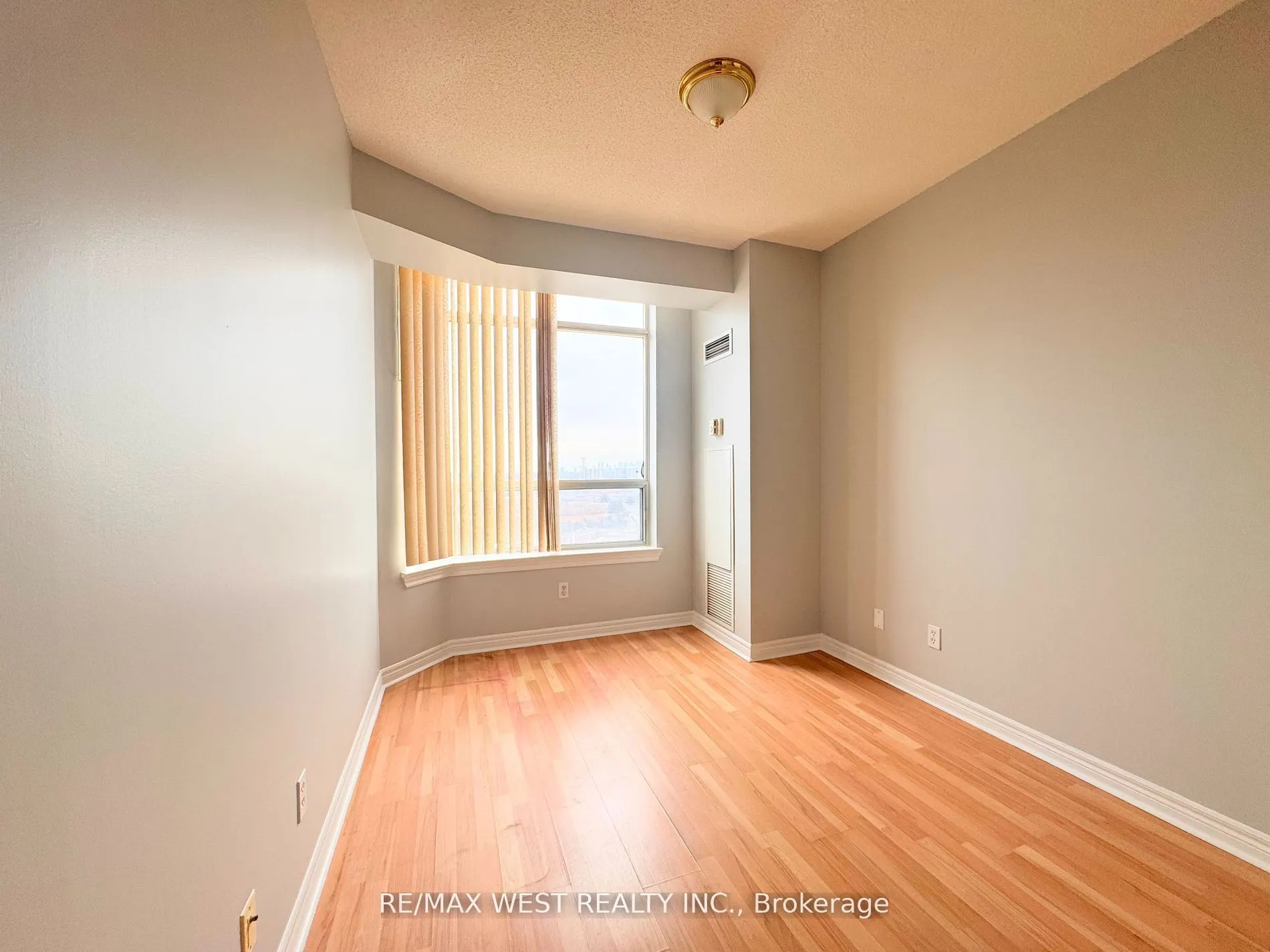 1700 Eglinton Avenue E, #PH7