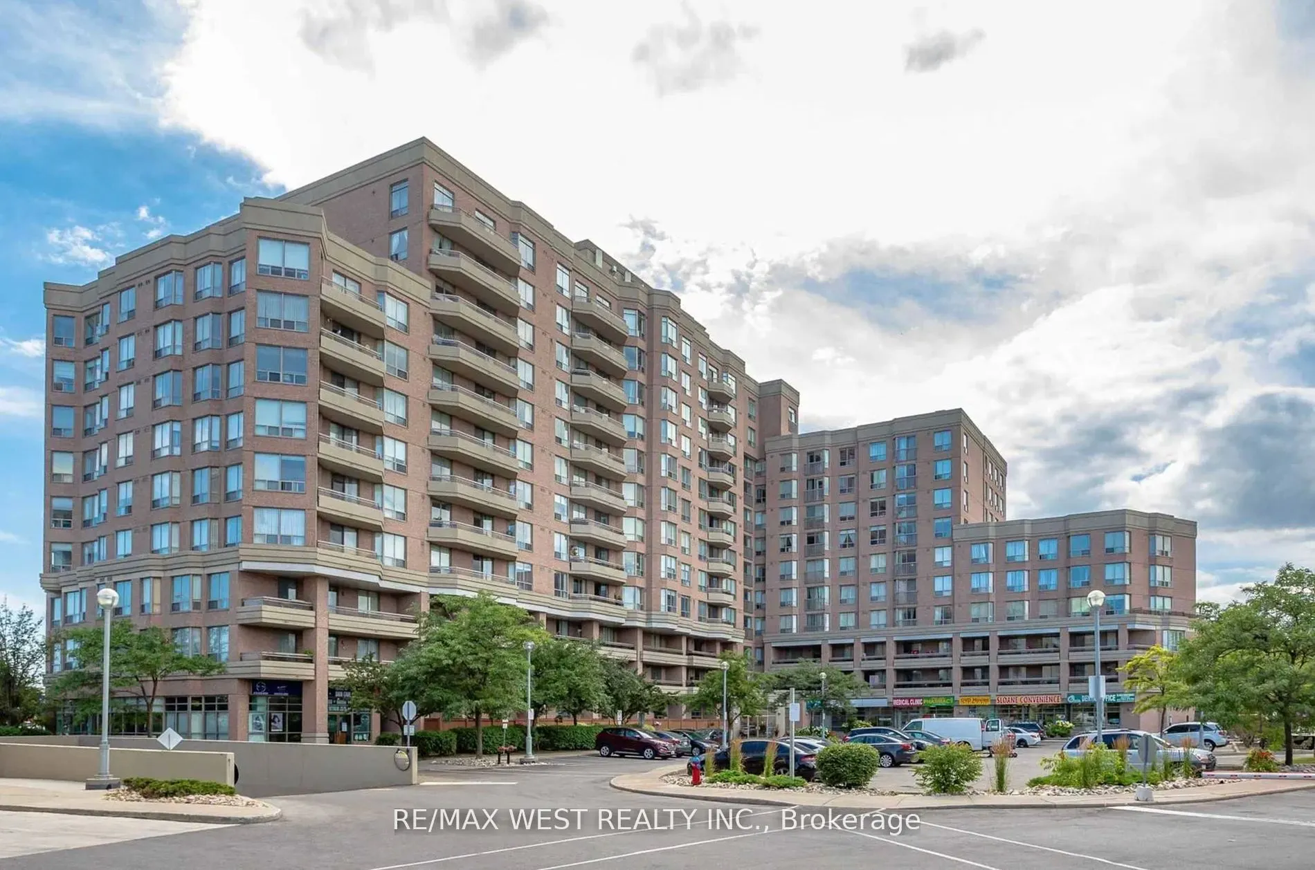 1700 Eglinton Avenue E, #PH7