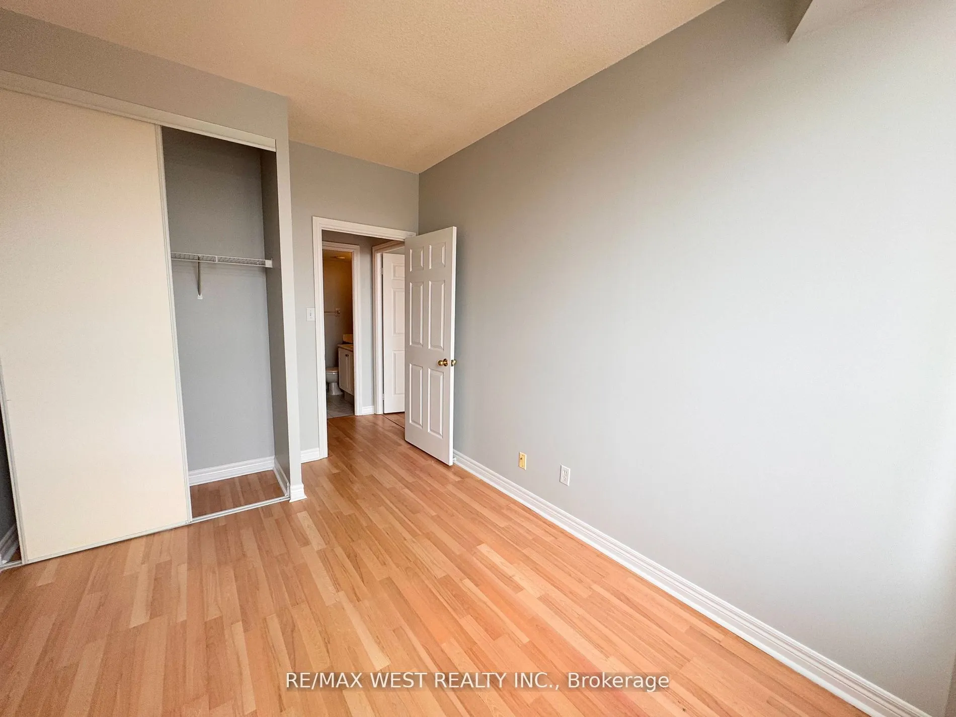 1700 Eglinton Avenue E, #PH7