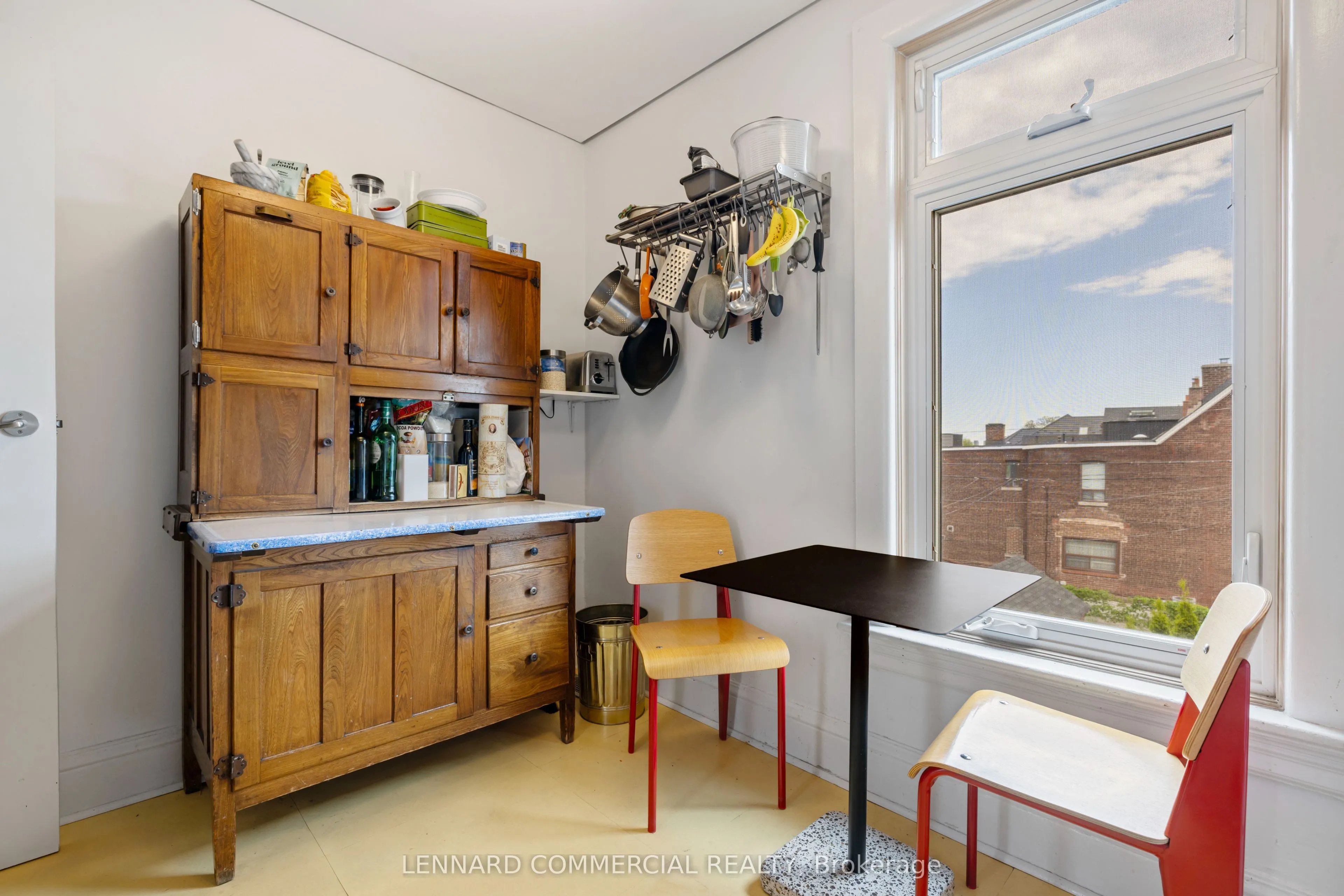 1157 Davenport Road