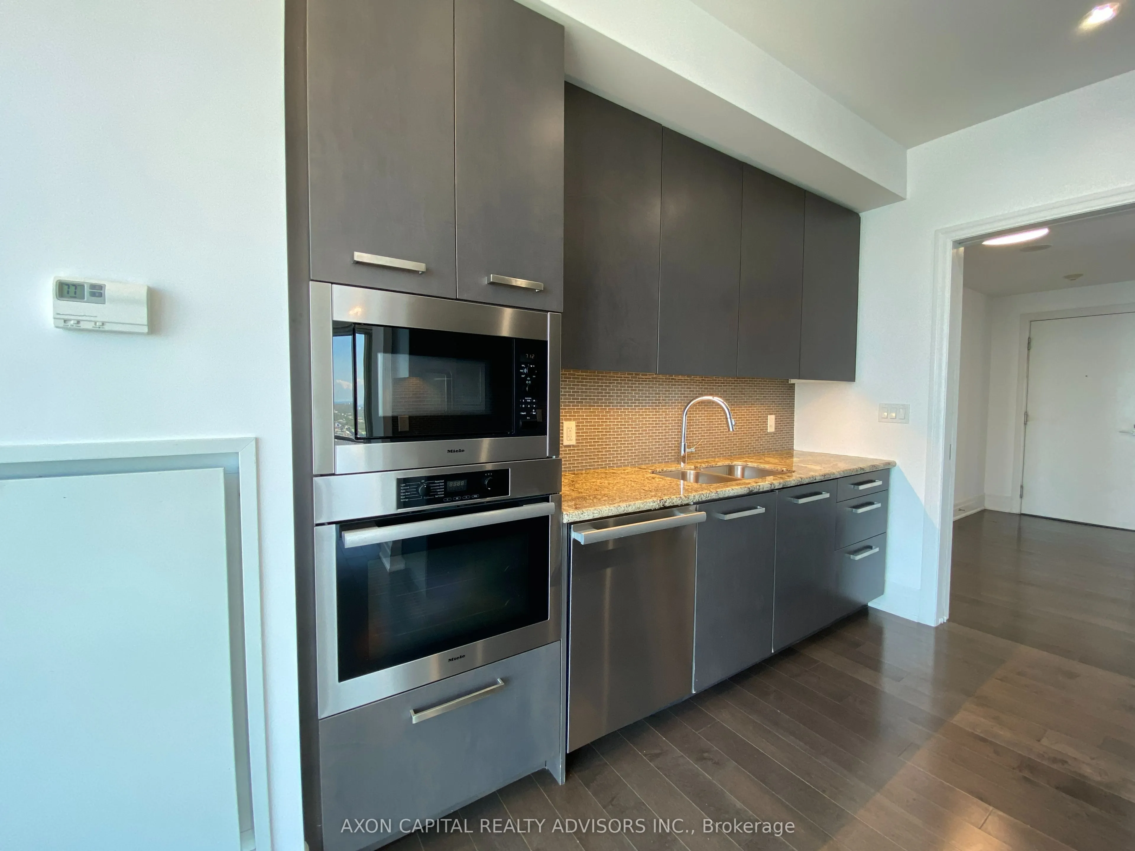 8 The Esplanade, #5409