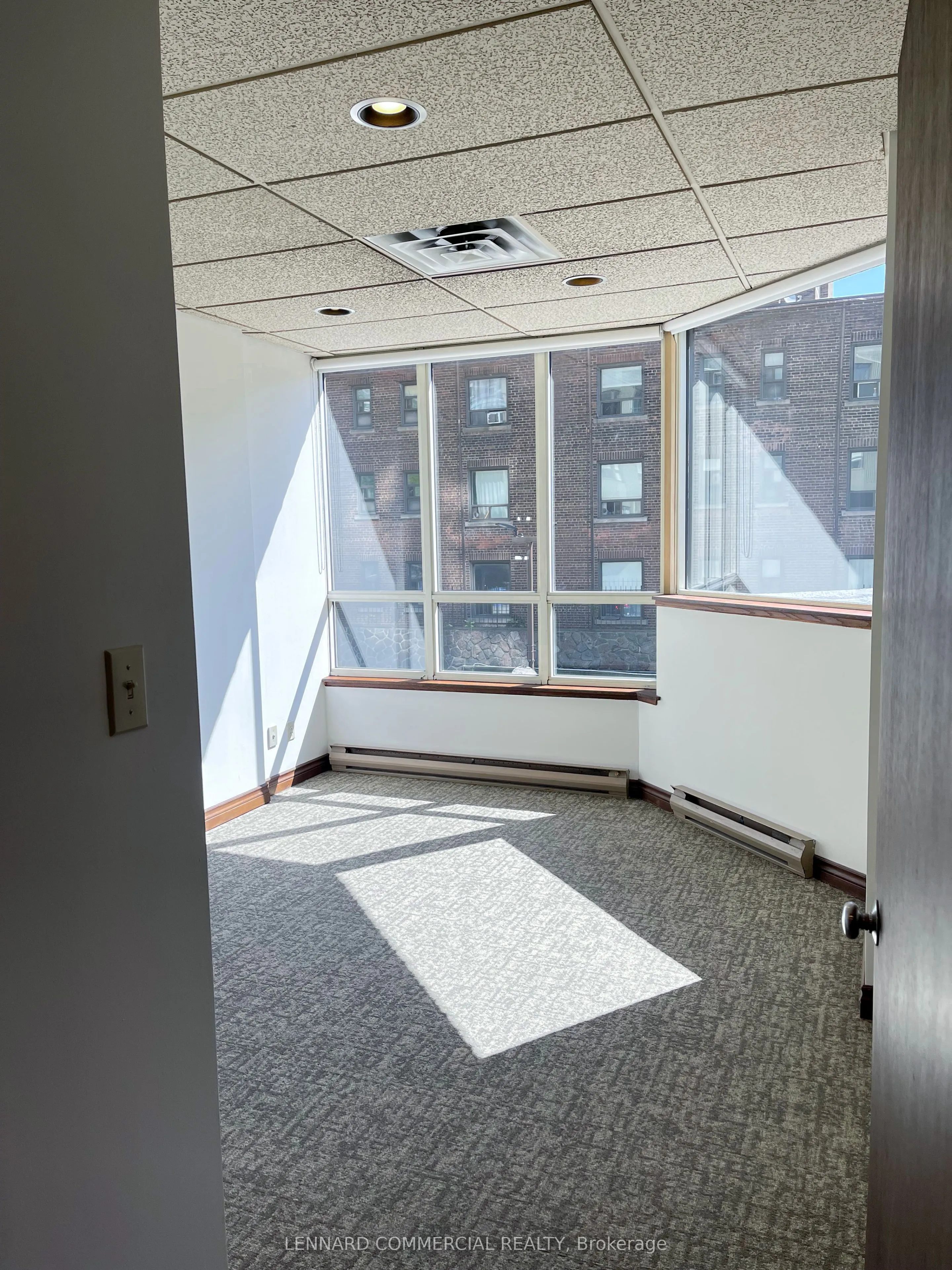 120 Carlton Street, #213-214