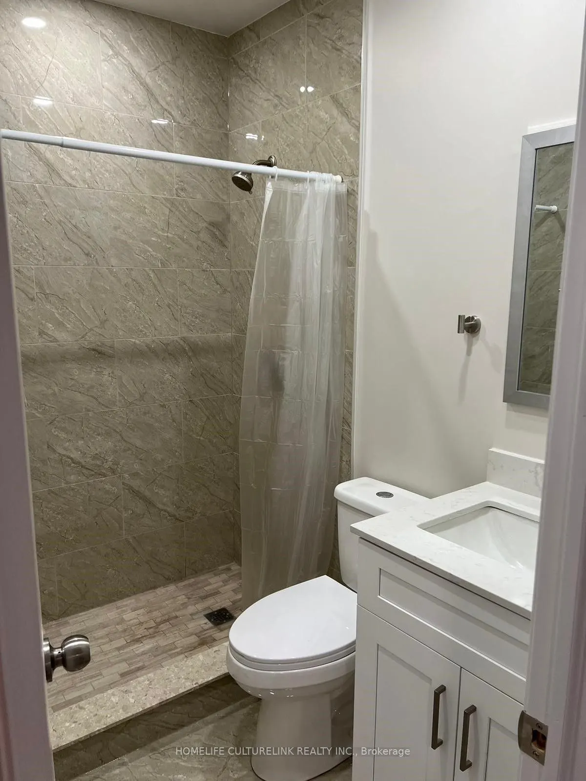 3445 Yonge Street, #2/F