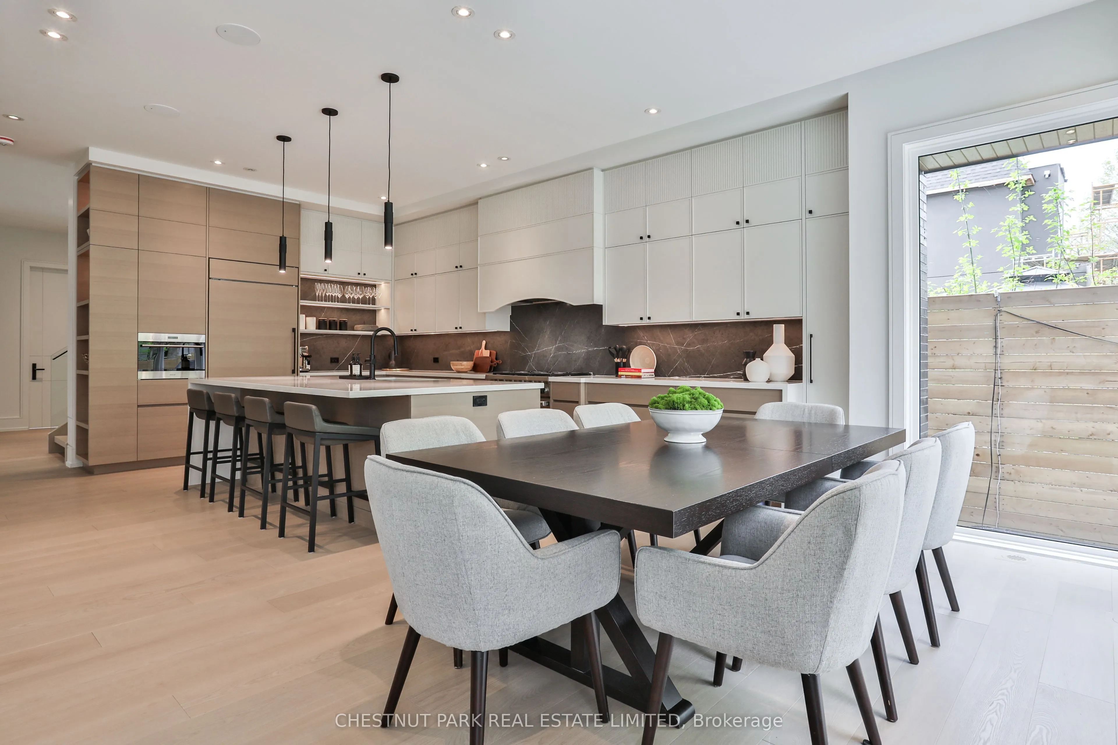 2 Marchwood Drive