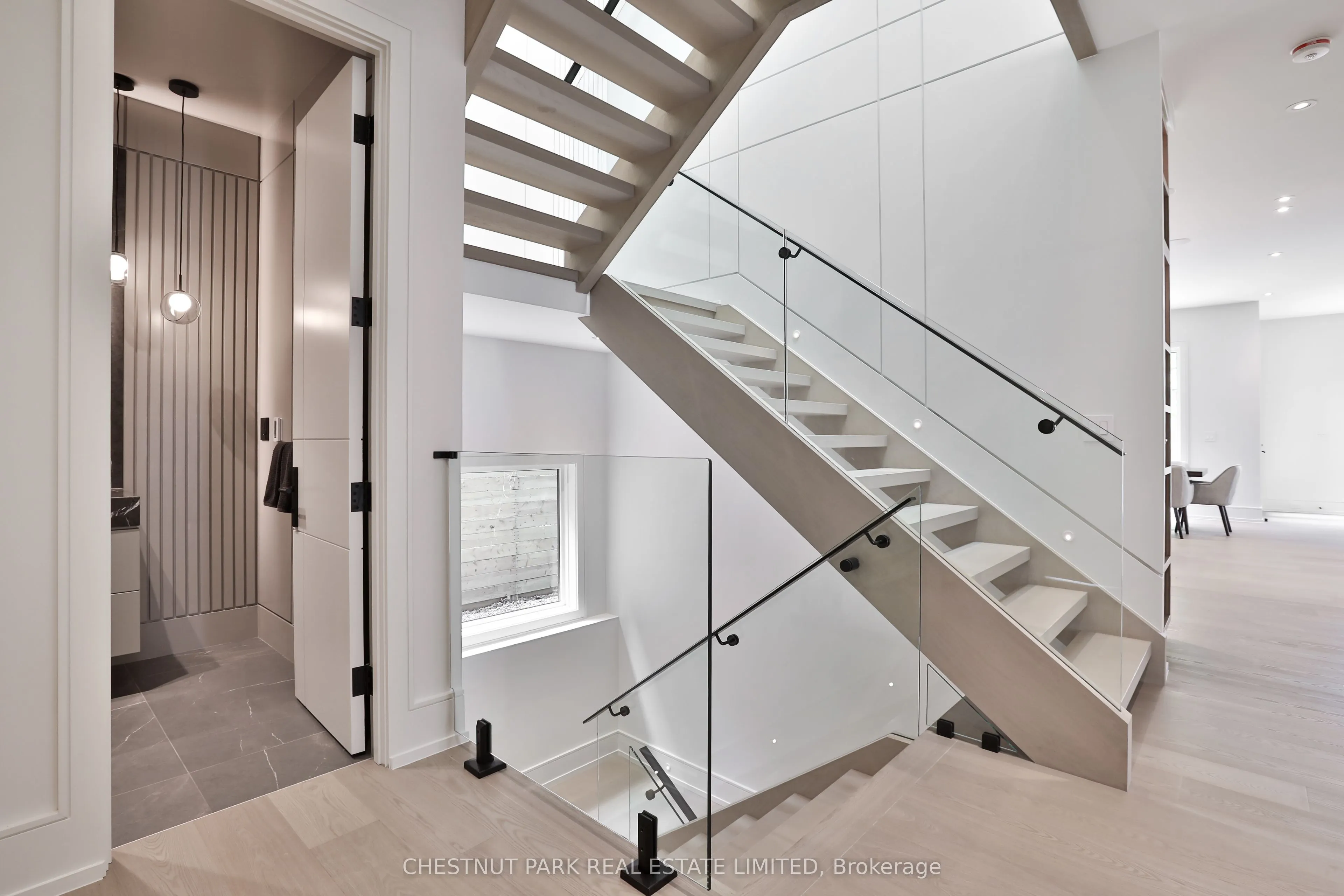 2 Marchwood Drive