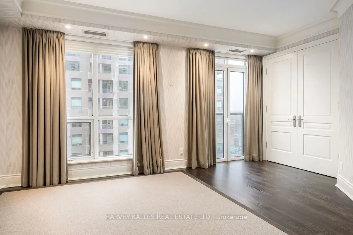 10 Bellair Street, #1205