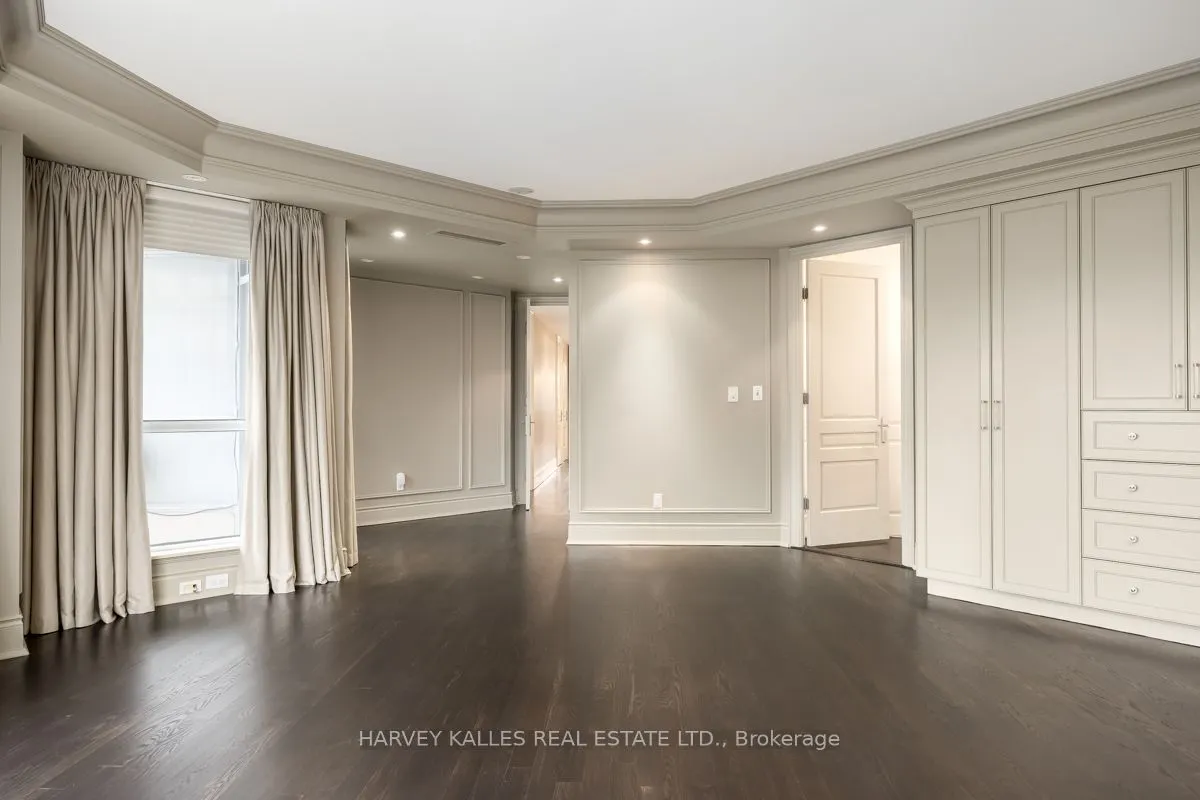 10 Bellair Street, #1205