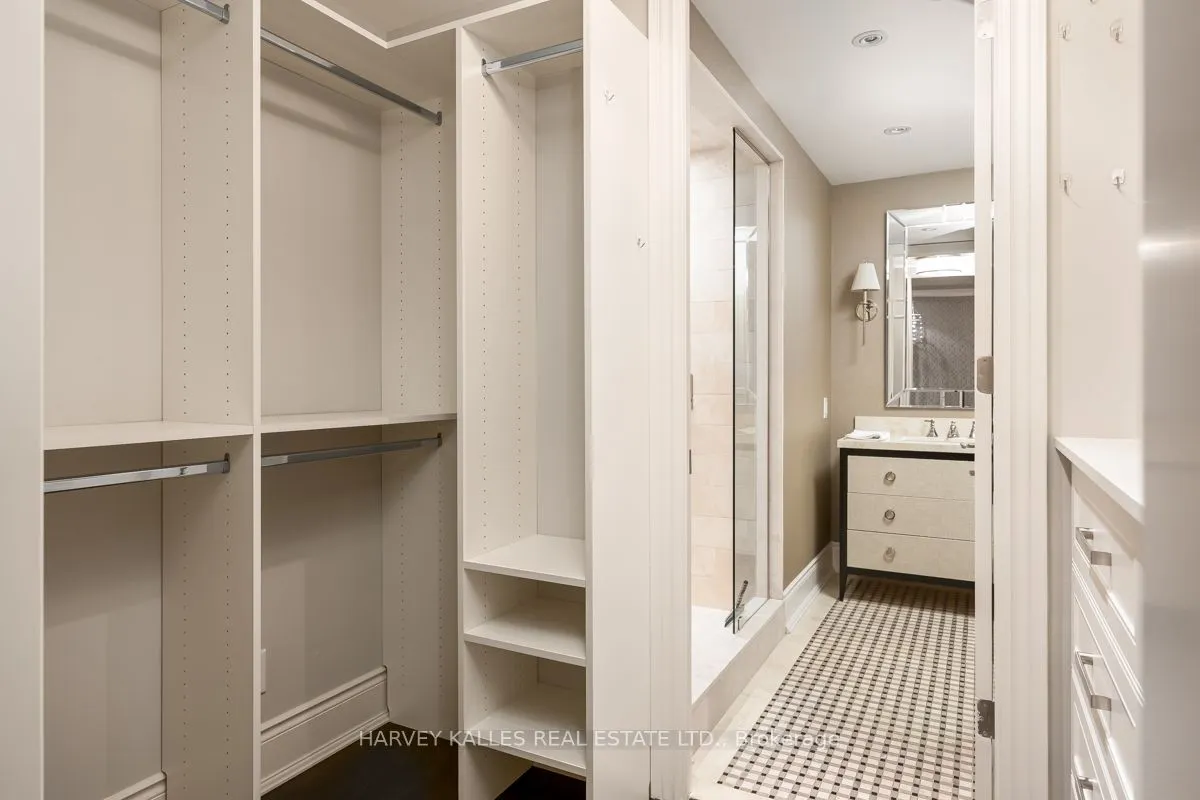 10 Bellair Street, #1205