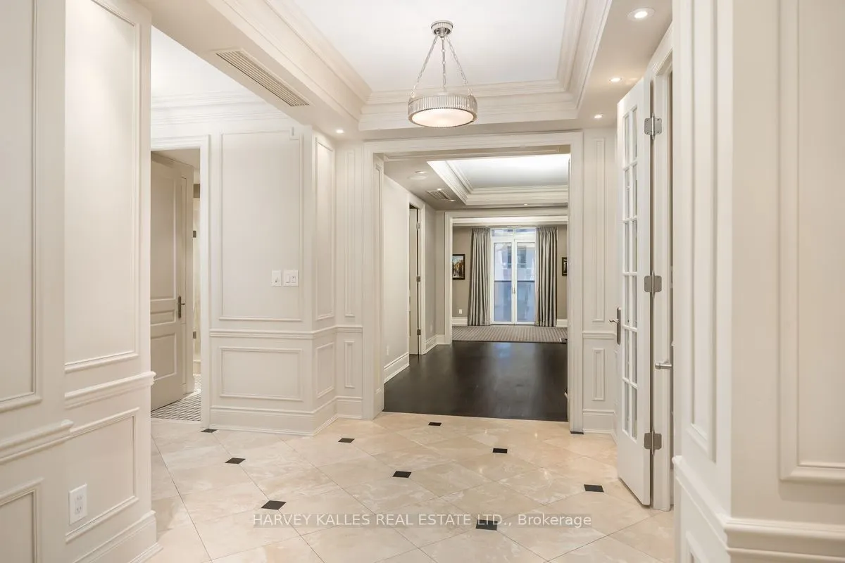 10 Bellair Street, #1205