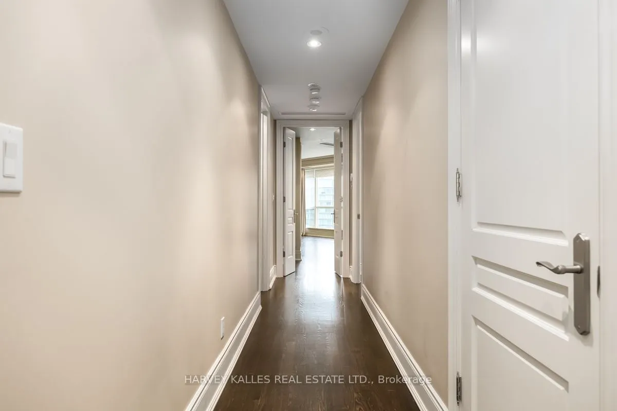 10 Bellair Street, #1205