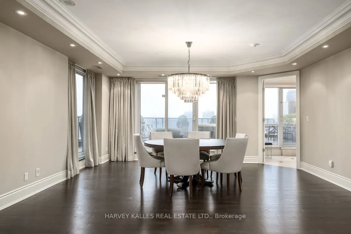 10 Bellair Street, #1205