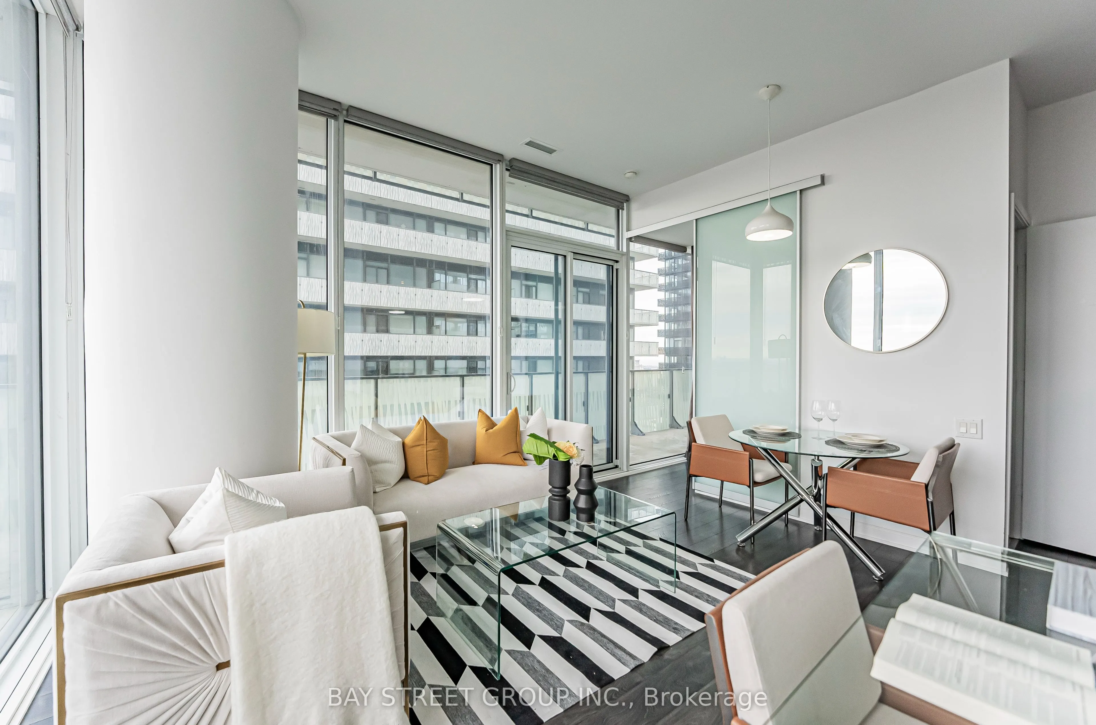 42 Charles Street E, #2908