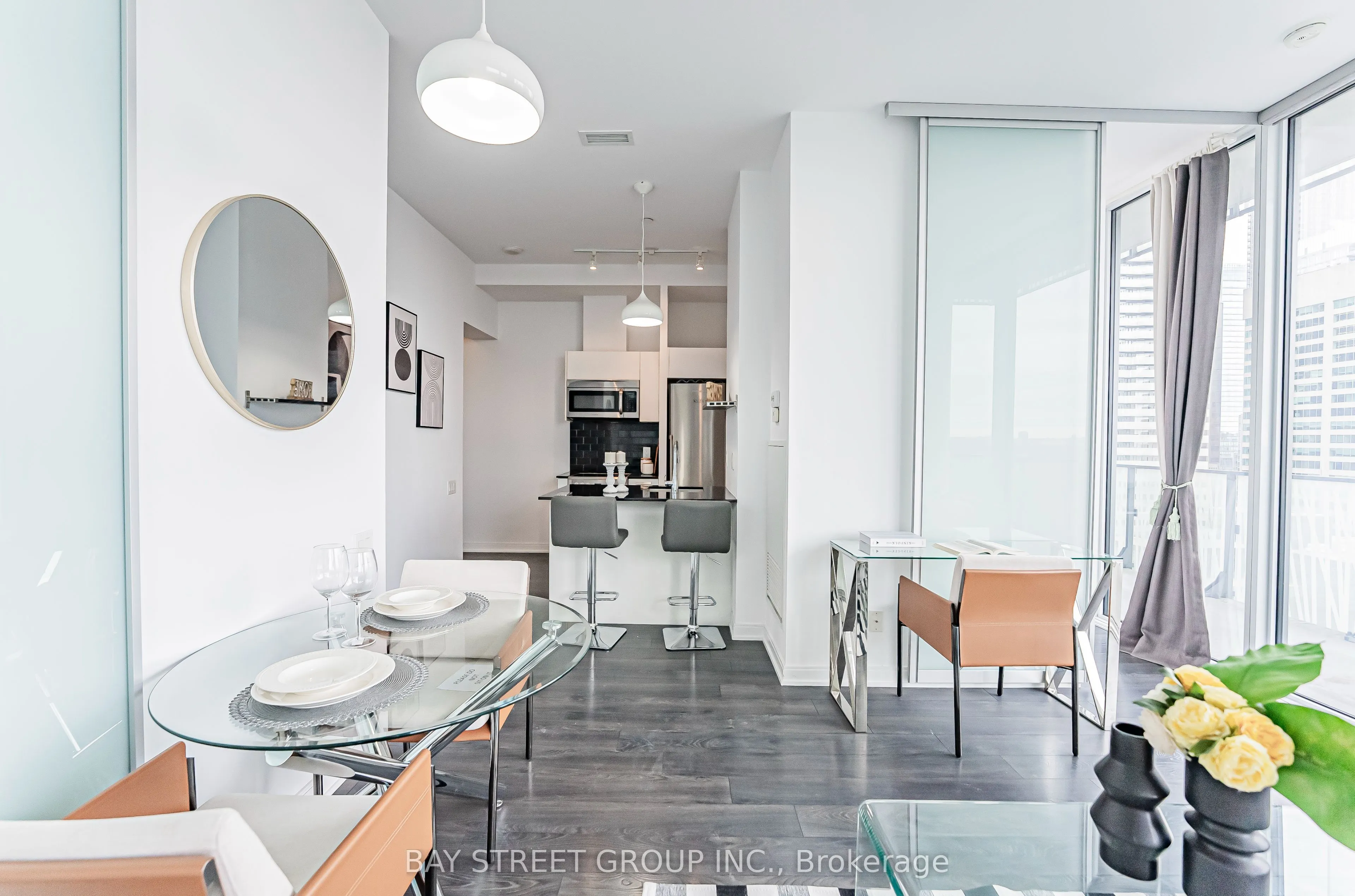 42 Charles Street E, #2908