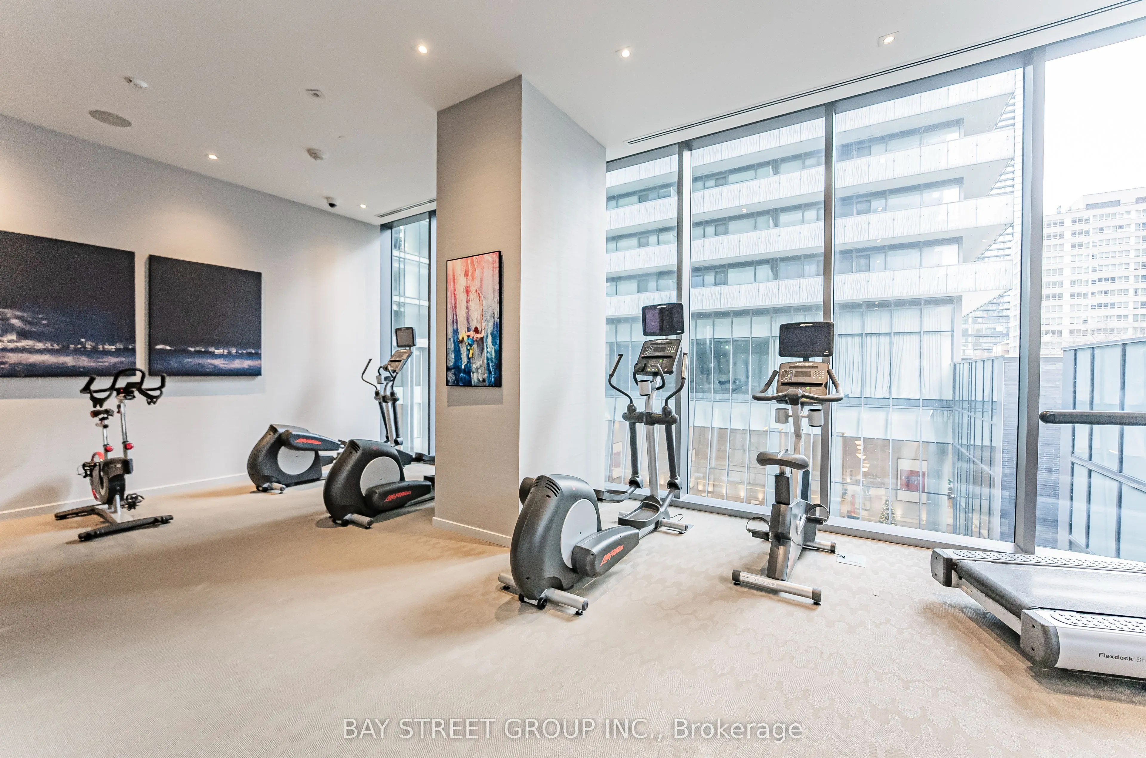 42 Charles Street E, #2908