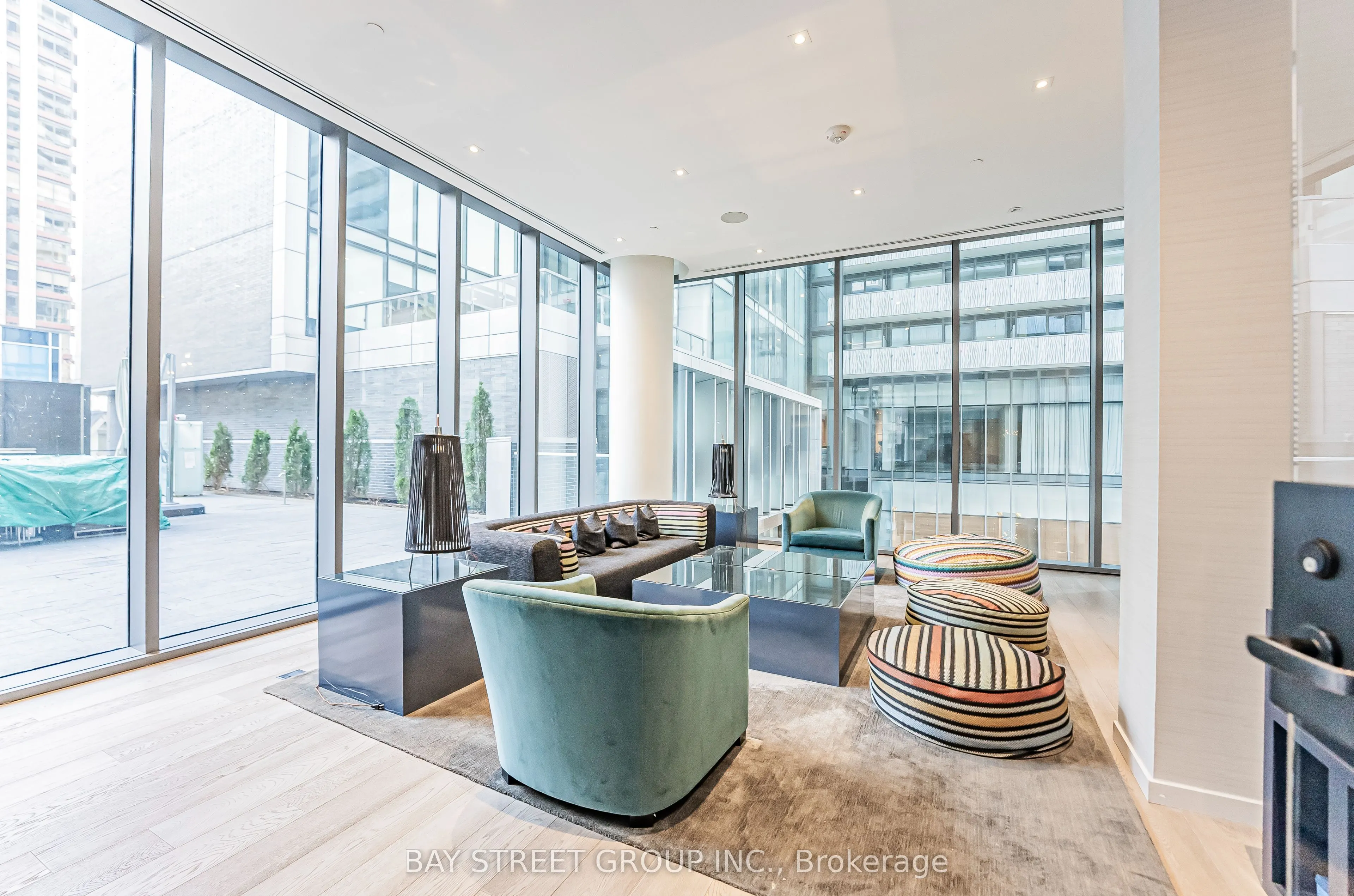 42 Charles Street E, #2908