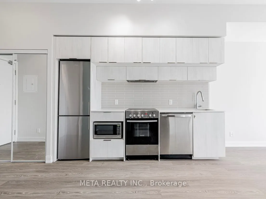 181 Dundas Street E, #1606
