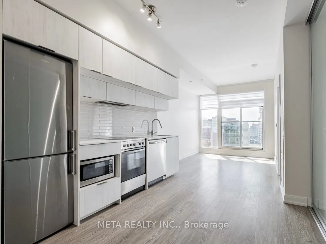 181 Dundas Street E, #1606
