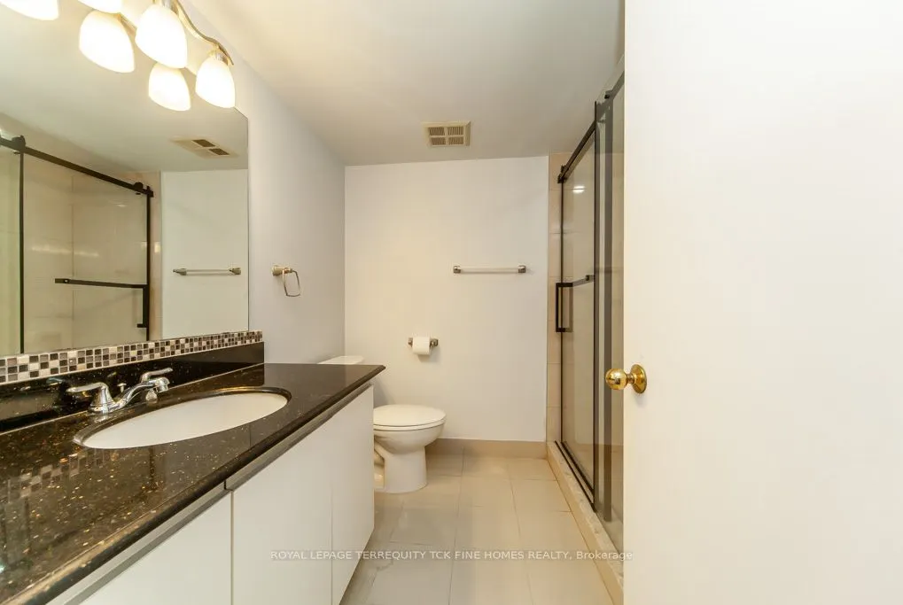 215 Wynford Drive, #1905