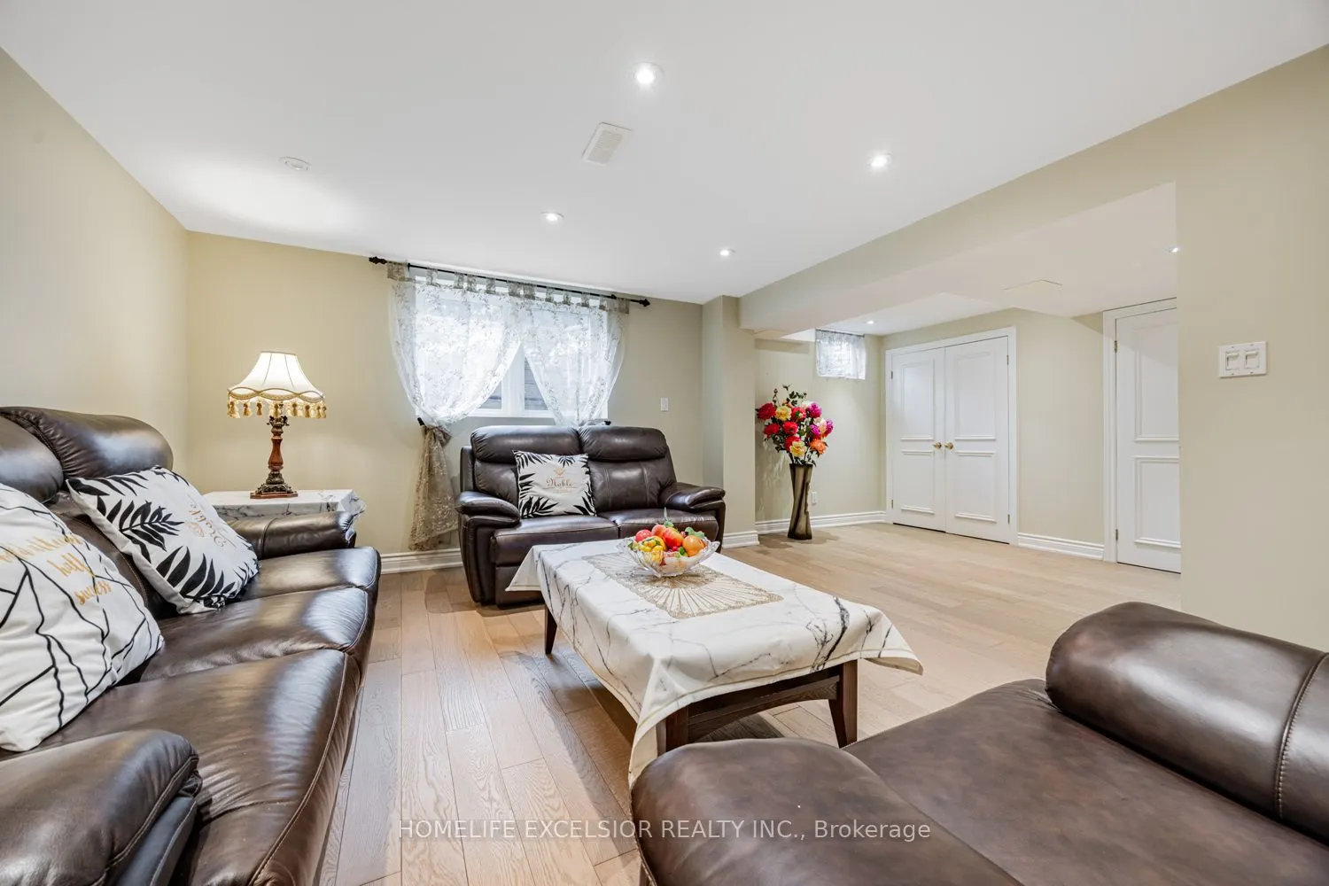 32 Mossgrove Trail