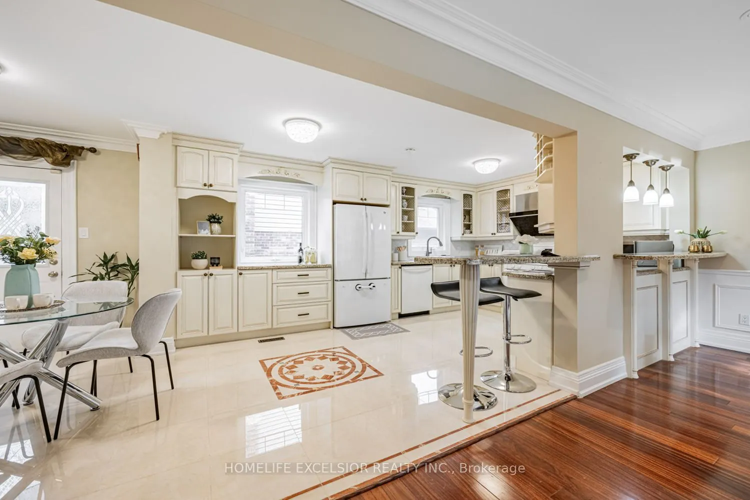 32 Mossgrove Trail