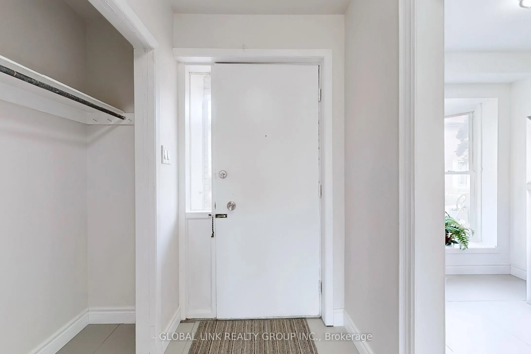 85 Rameau Drive S, #6