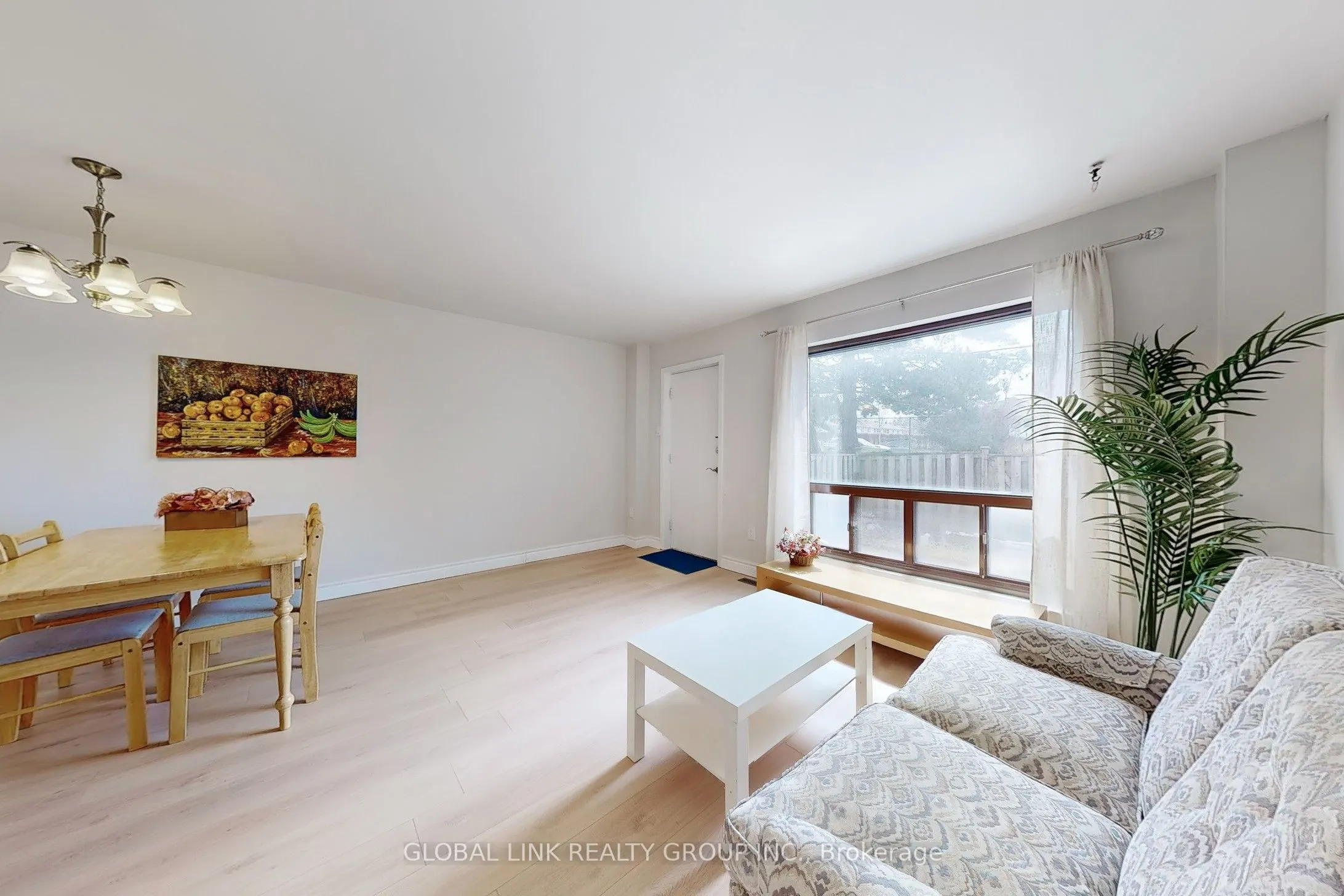 85 Rameau Drive S, #6