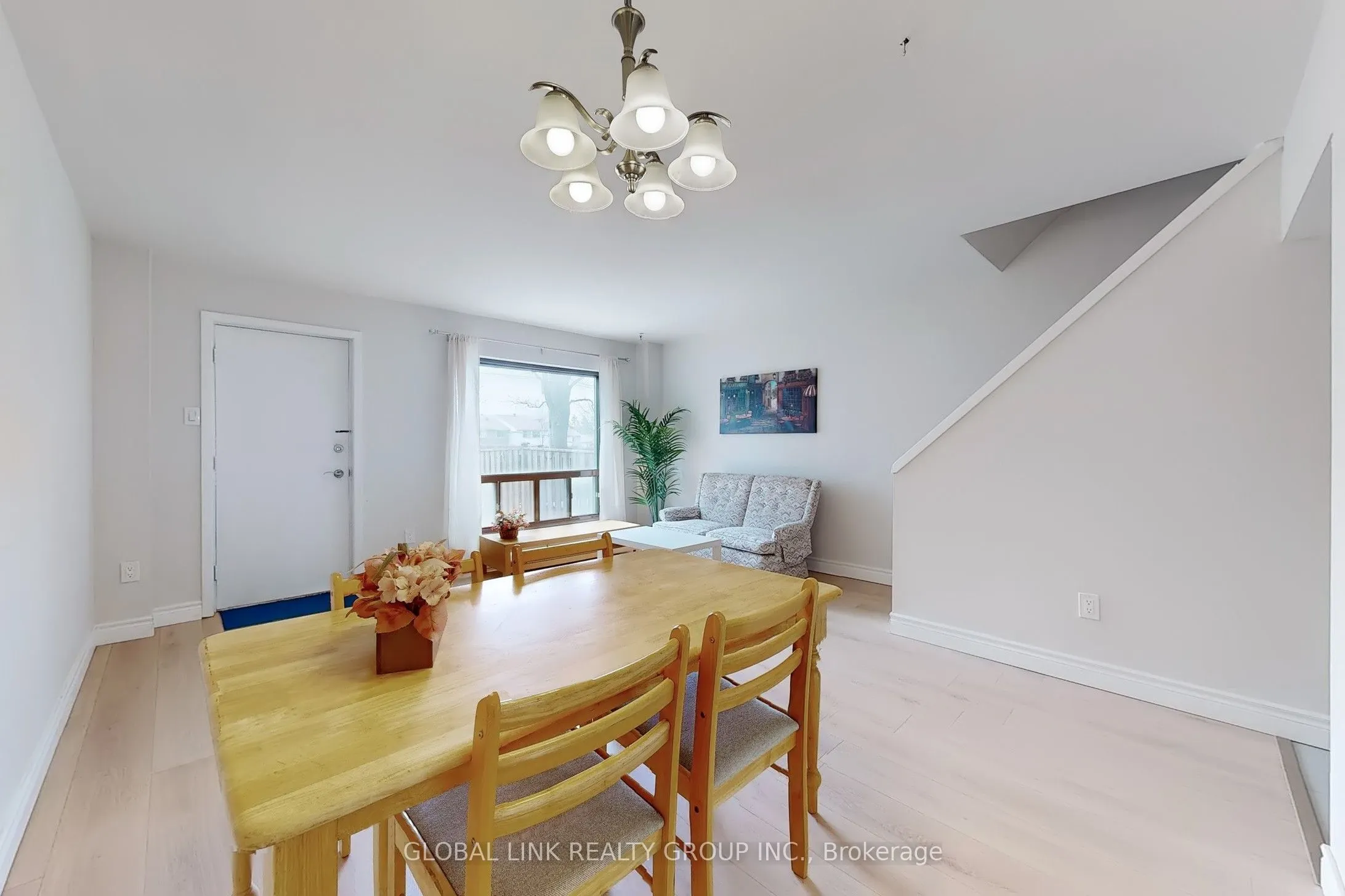 85 Rameau Drive S, #6