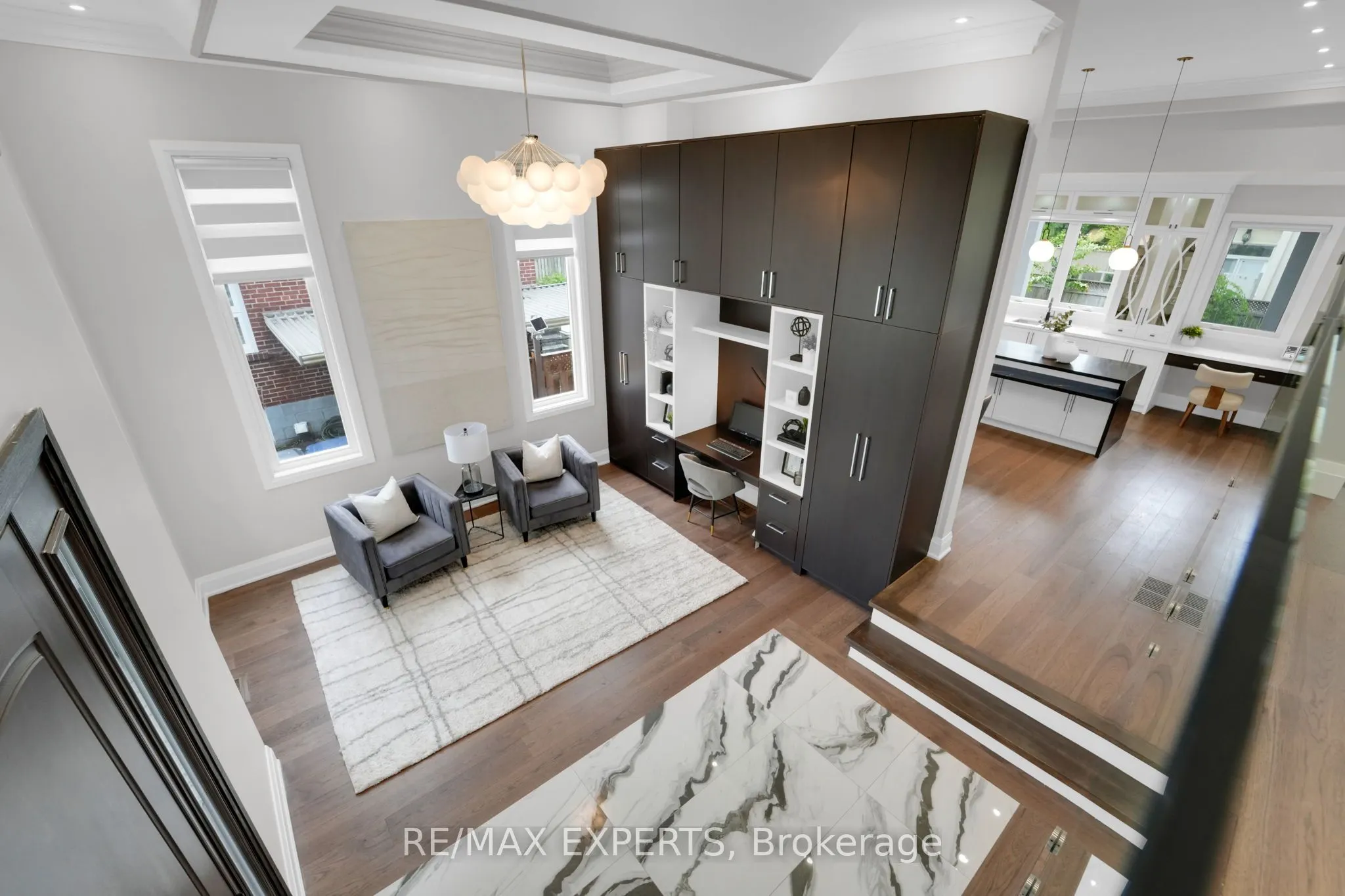 92 Churchill Avenue