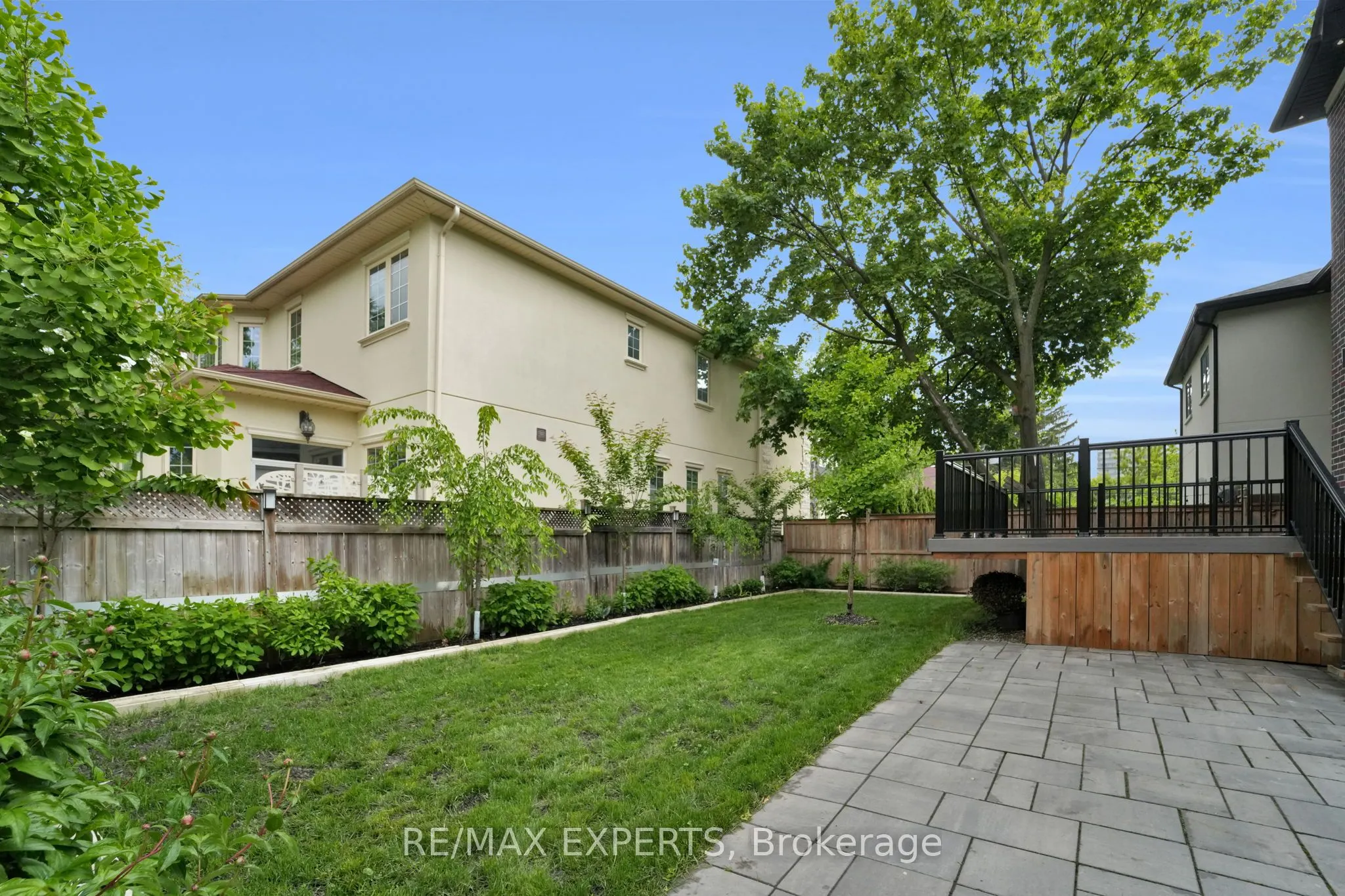 92 Churchill Avenue