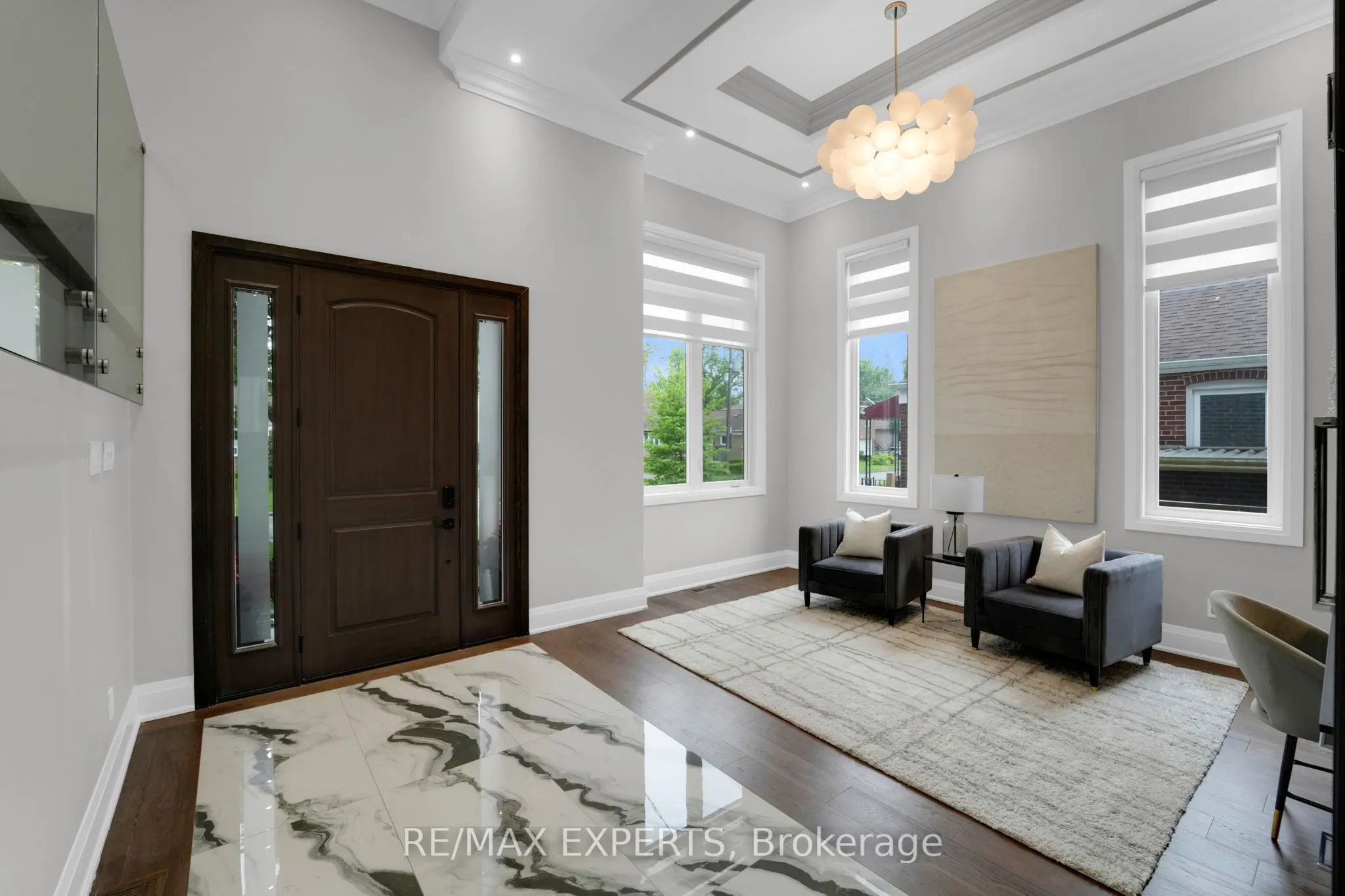 92 Churchill Avenue