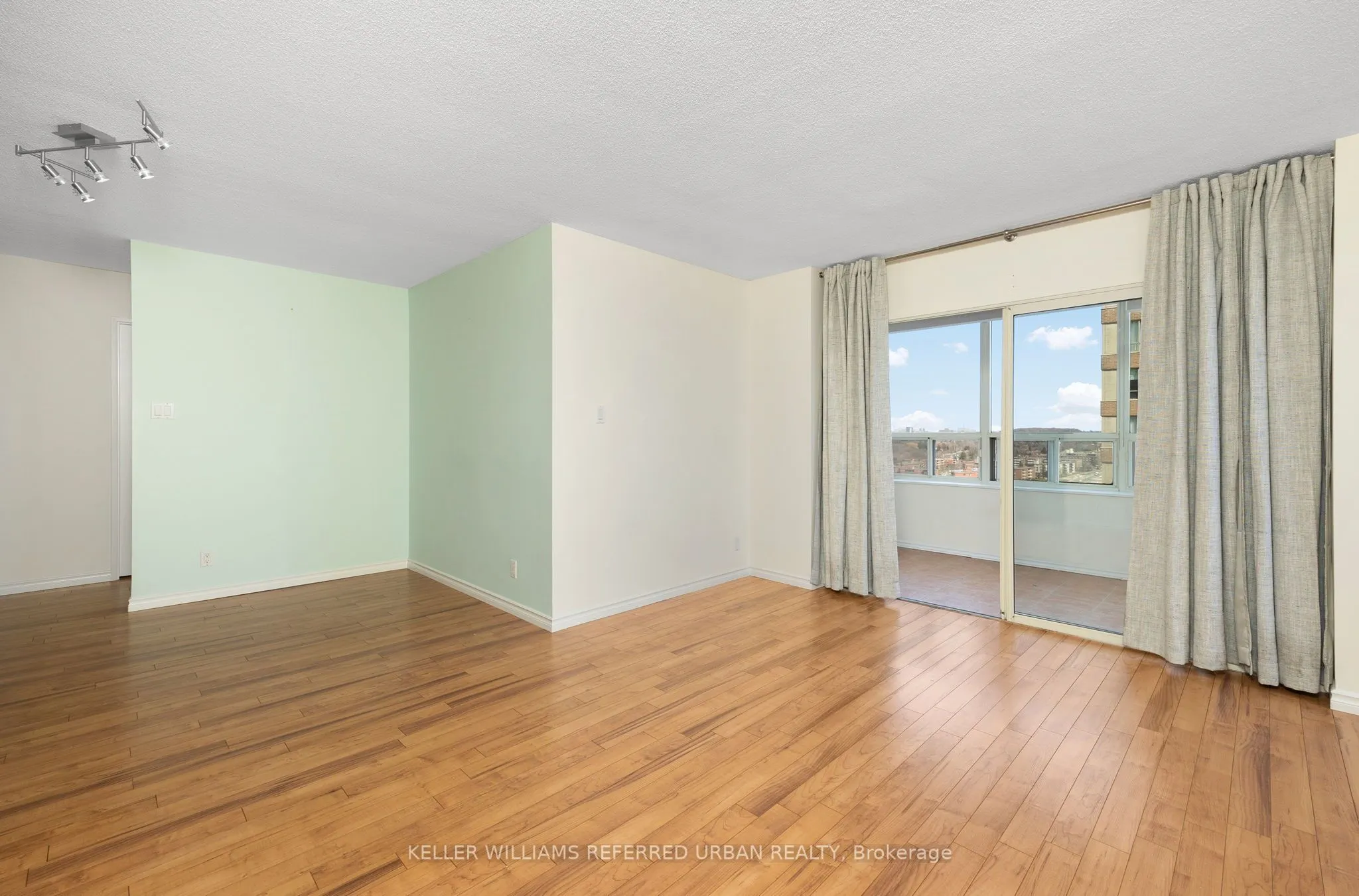 205 Wynford Drive #2105