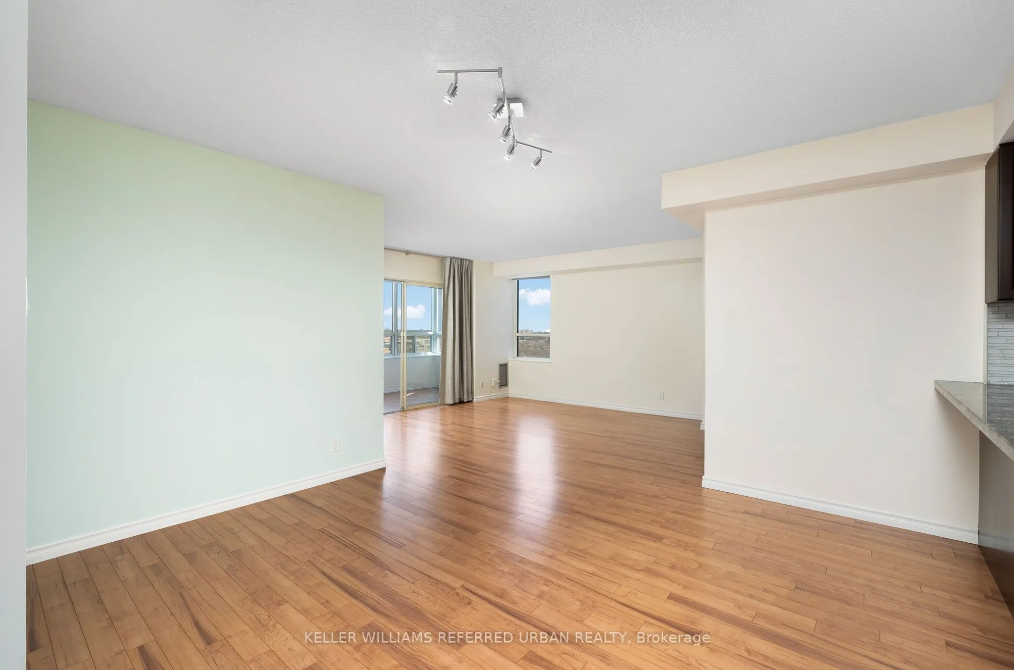 205 Wynford Drive #2105