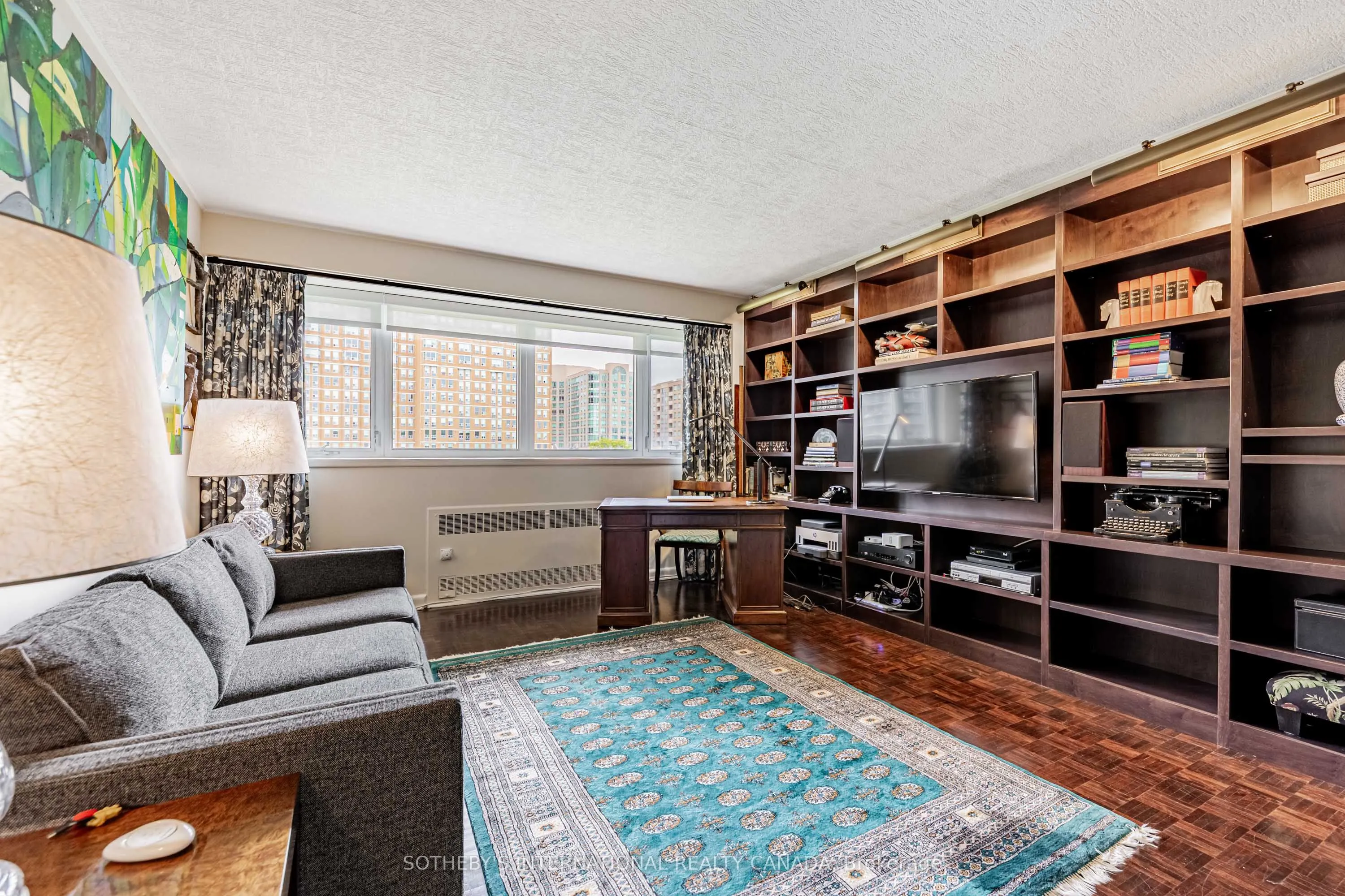 120 Rosedale Valley Road, #803