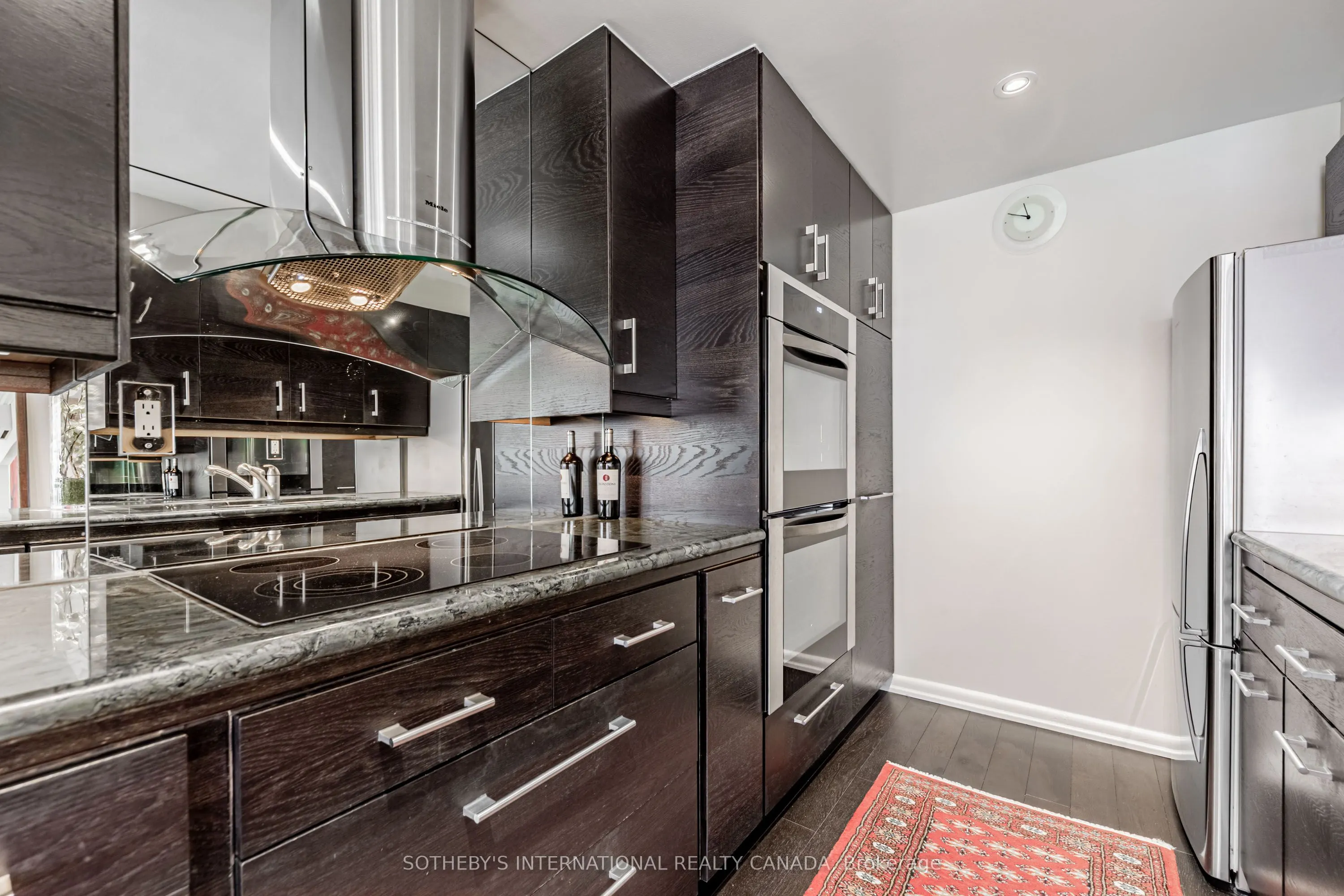 120 Rosedale Valley Road, #803