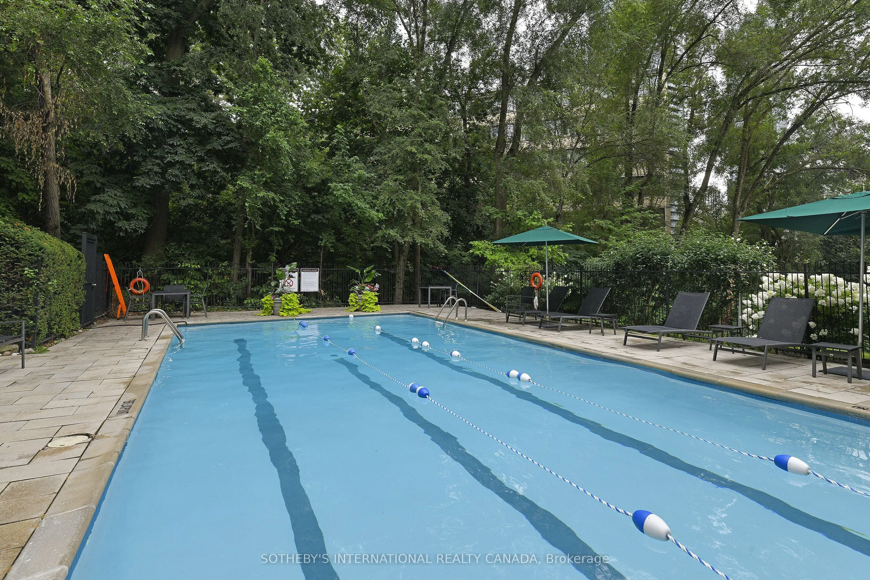 120 Rosedale Valley Road, #803