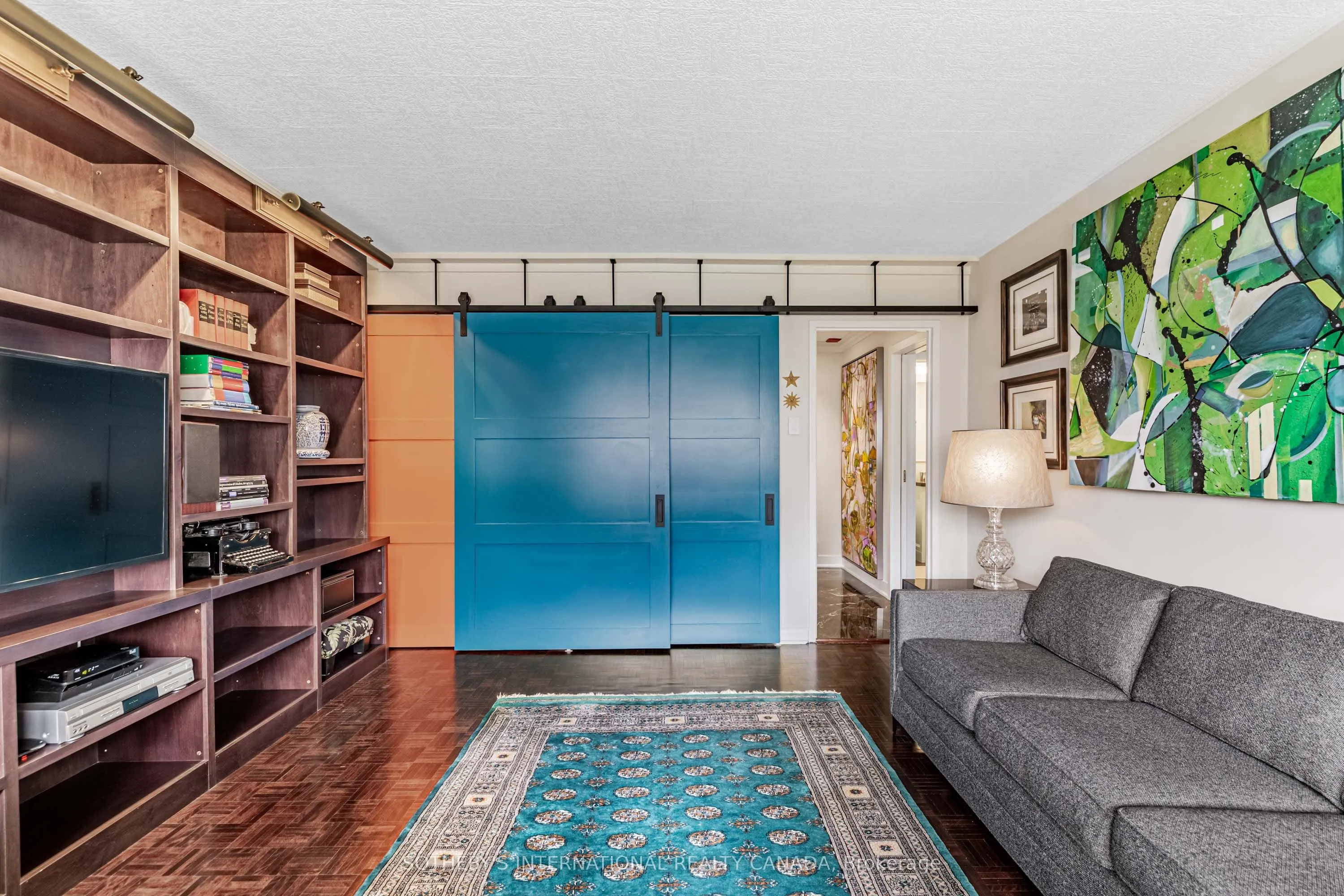 120 Rosedale Valley Road, #803