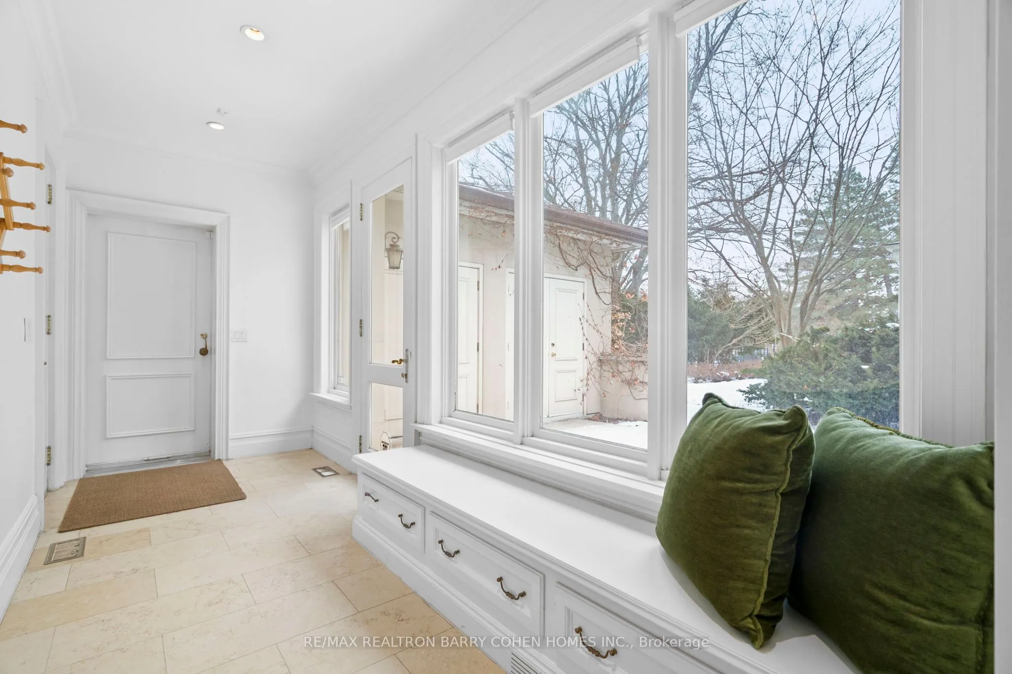 7 Valleyanna Drive