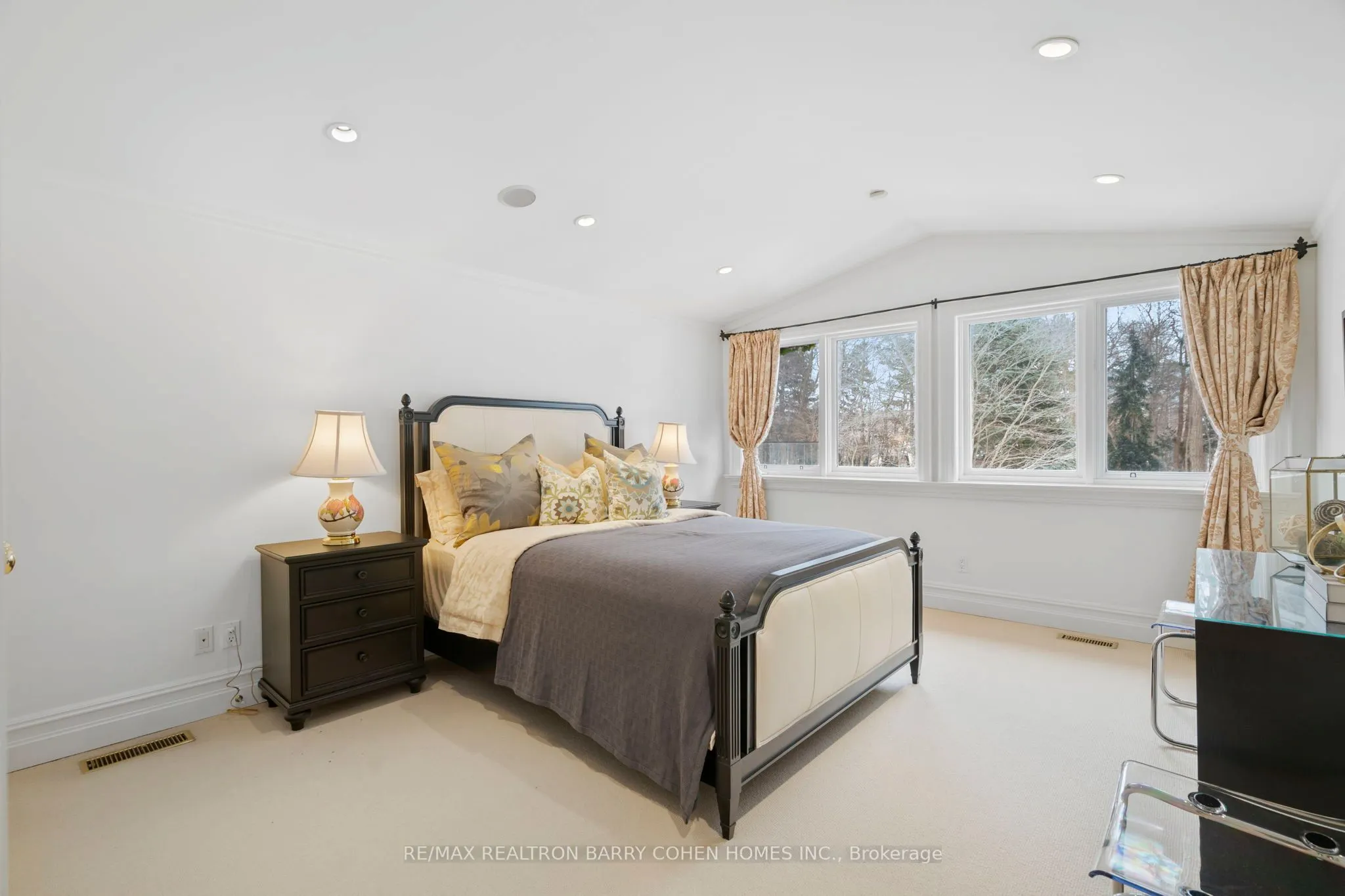 7 Valleyanna Drive