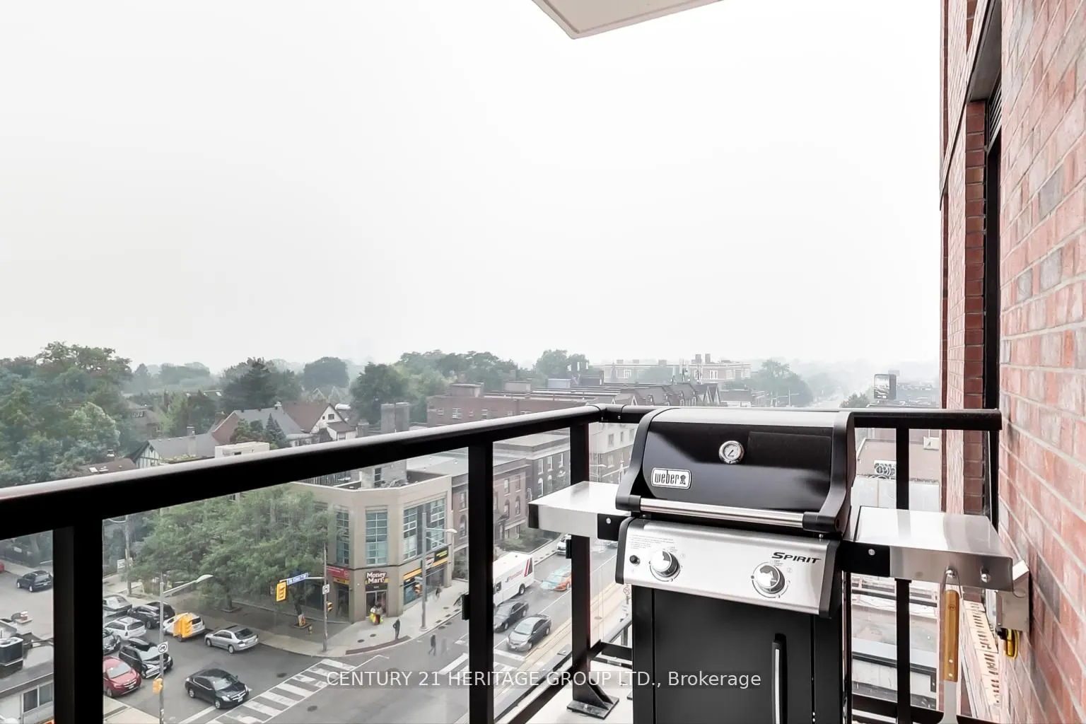 185 Alberta Avenue, #907