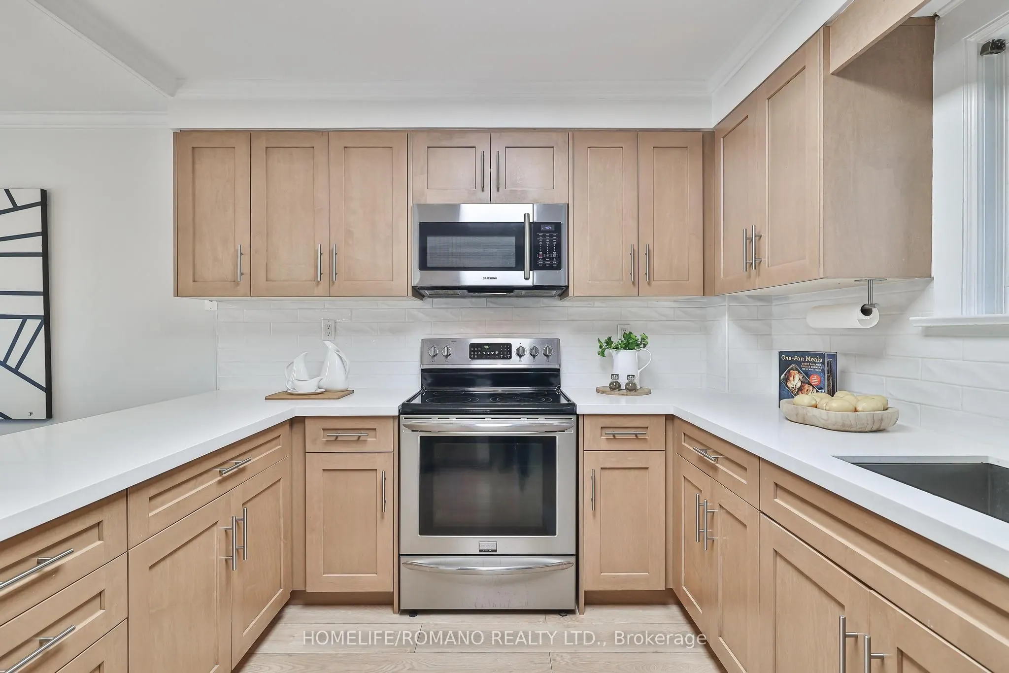 542 Deloraine Avenue