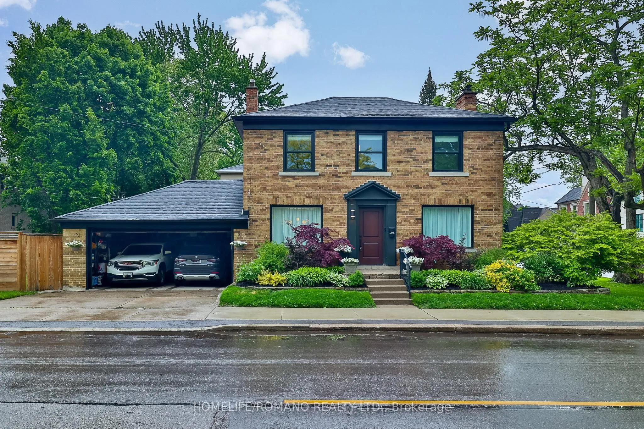 542 Deloraine Avenue