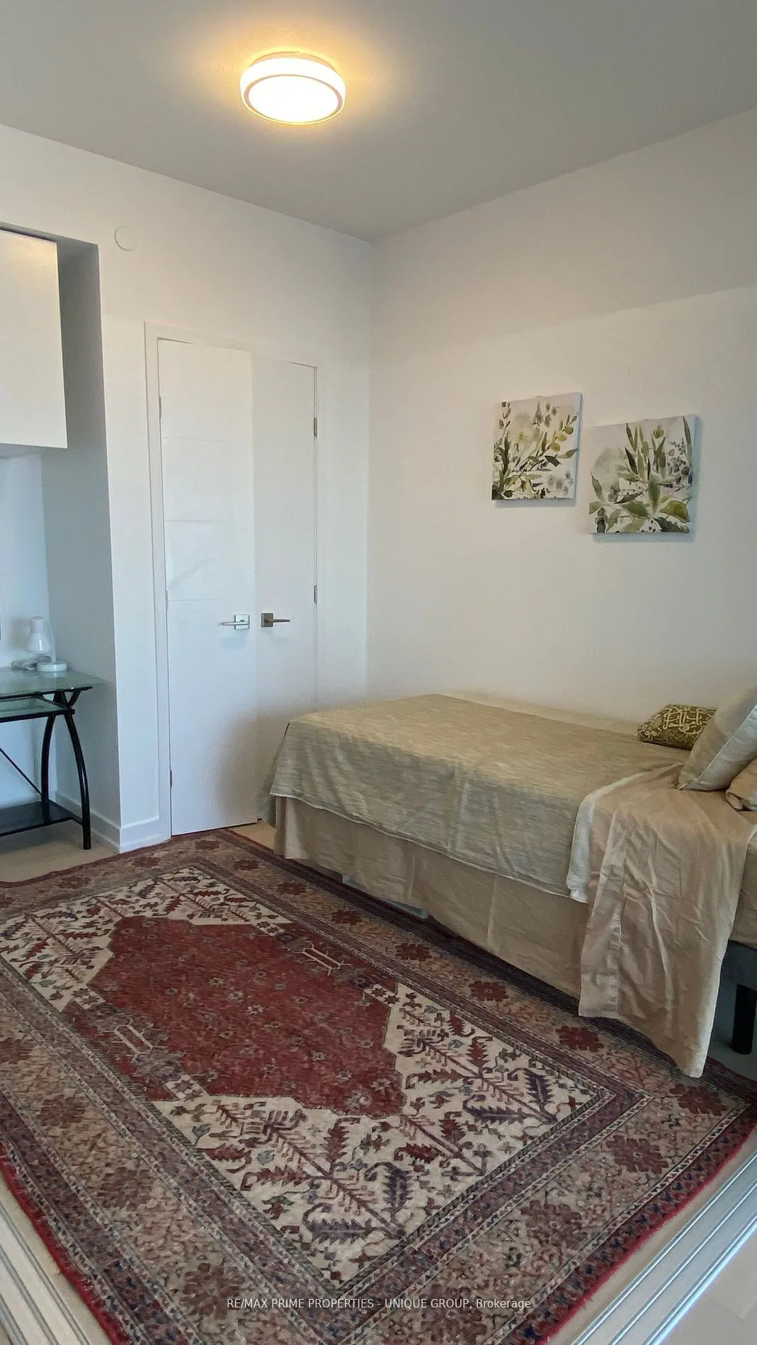 488 University Avenue #3716