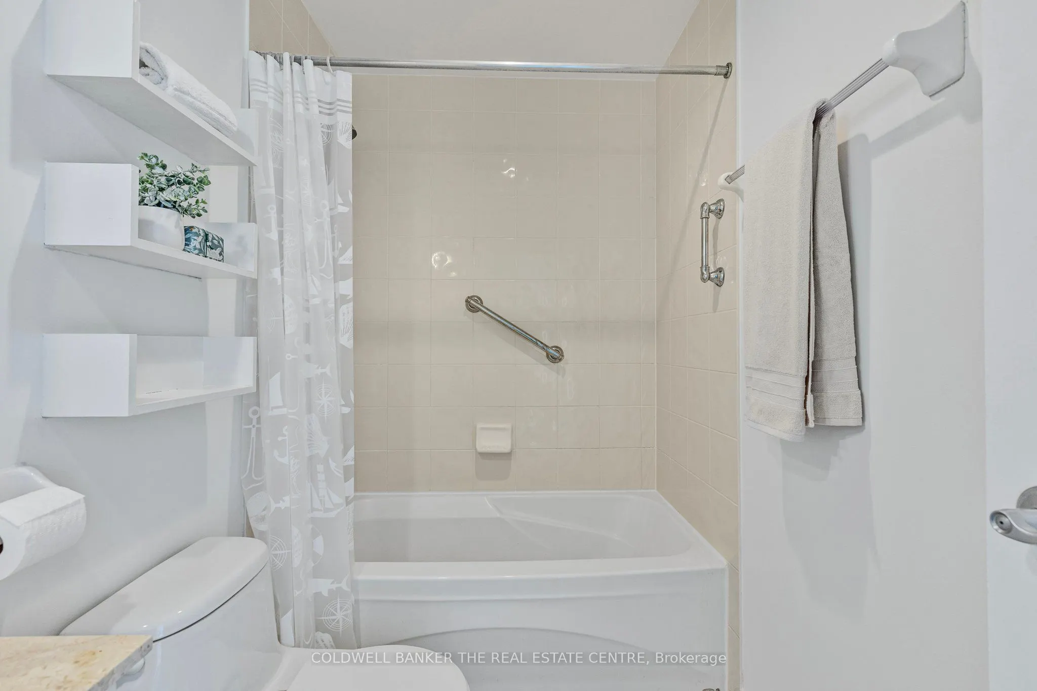 60 Byng Avenue, #2101