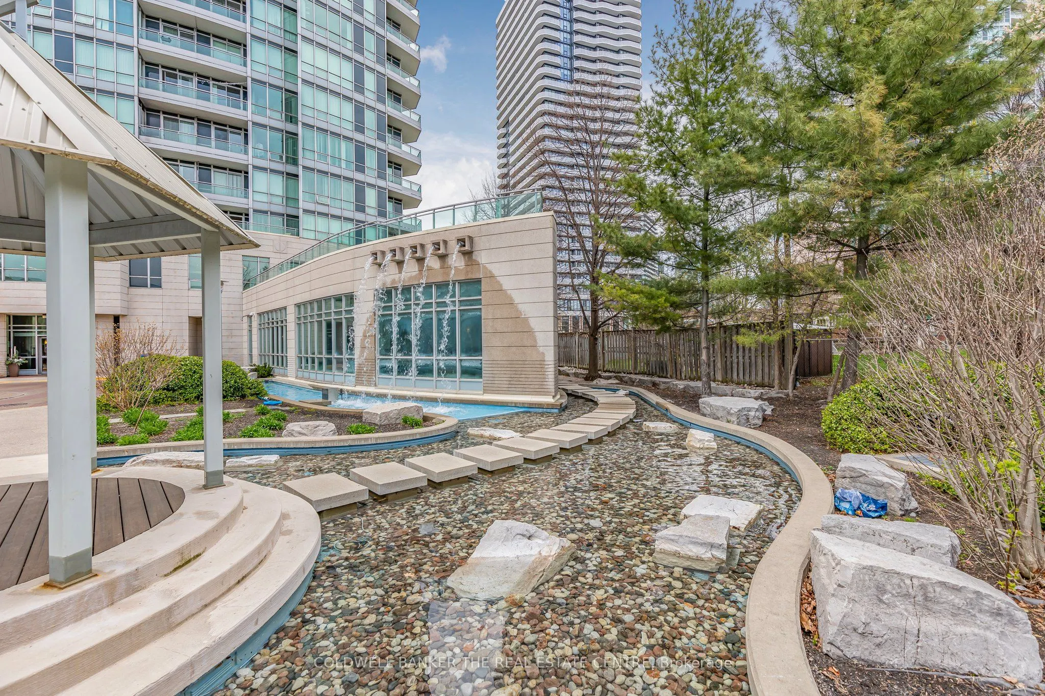 60 Byng Avenue, #2101