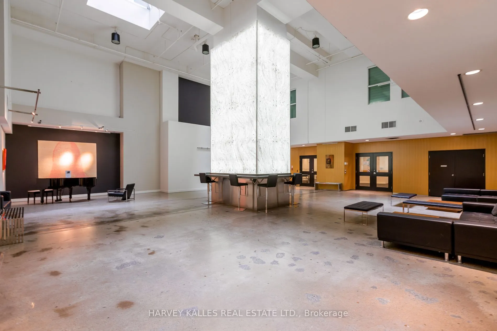 155 Dalhousie Street, #953
