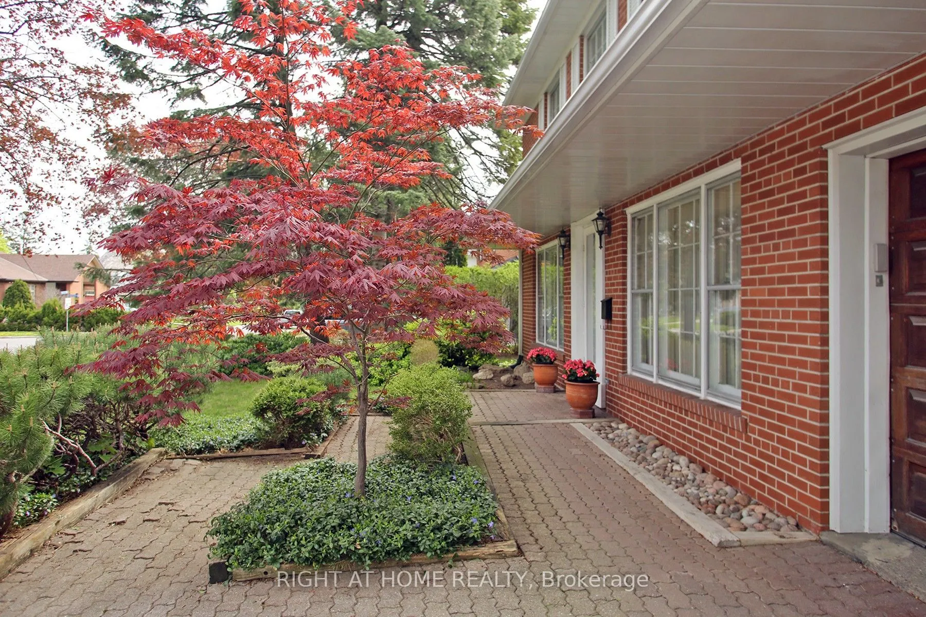 113 Lord Seaton Road