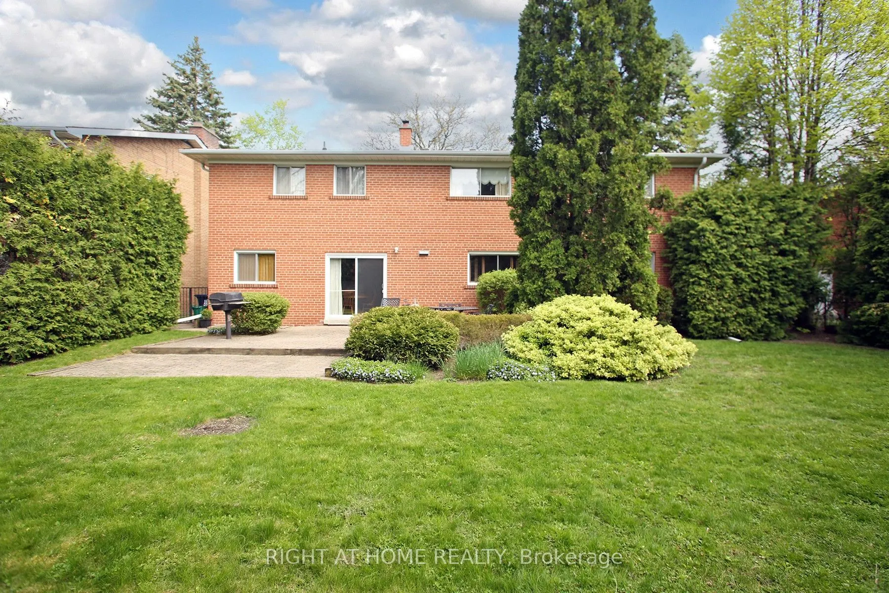 113 Lord Seaton Road