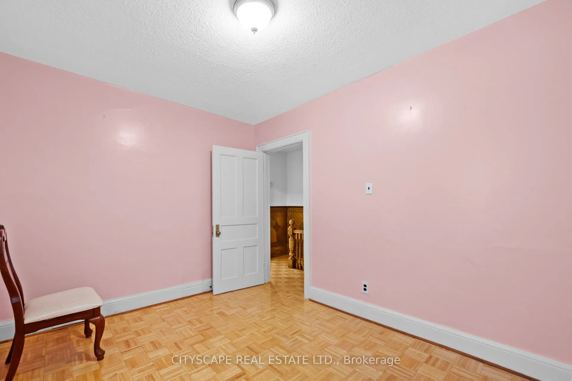 92 Bellwoods Avenue